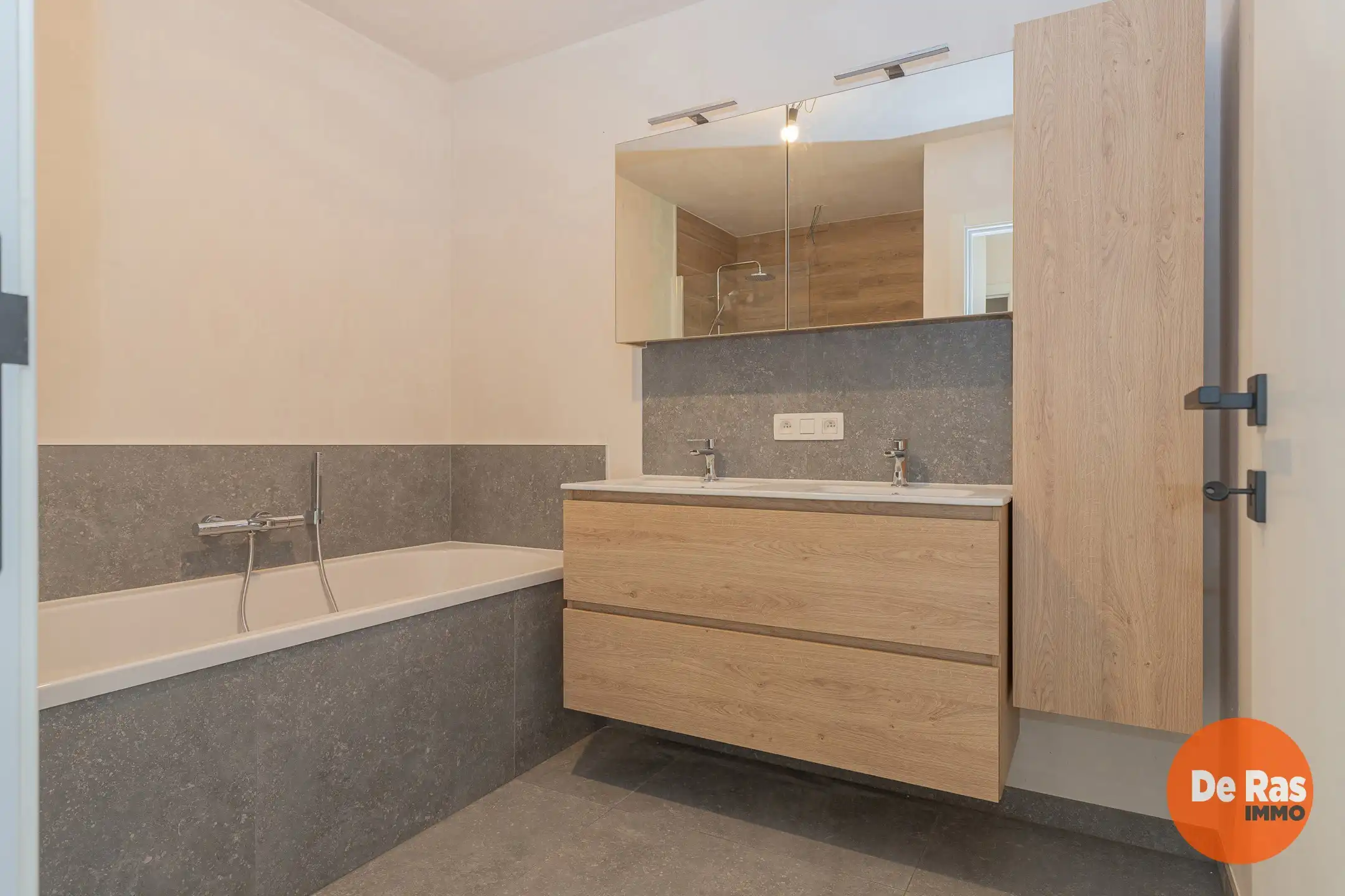 LEDE - Mooie pastorijwoning in centrum - 6% BTW mogelijk! foto 15