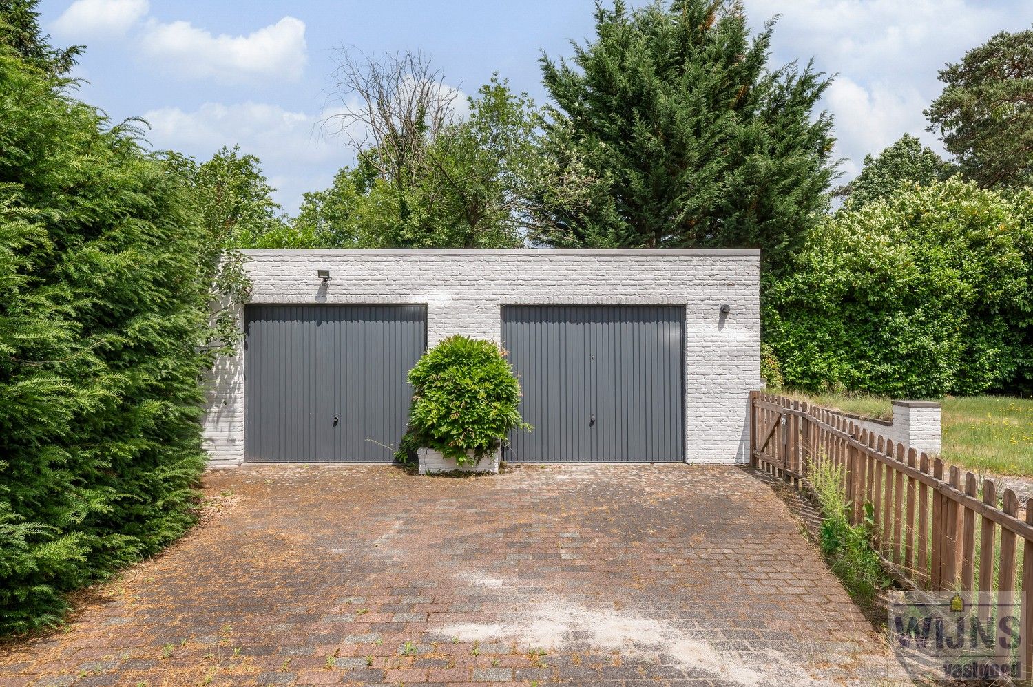 "OPENHUIS" op donderdag 26/06 van 18u tot 19u30!! Prachtige en ruime villa met mogelijk zes slaapkamers gelegen op een toplocatie. foto 11