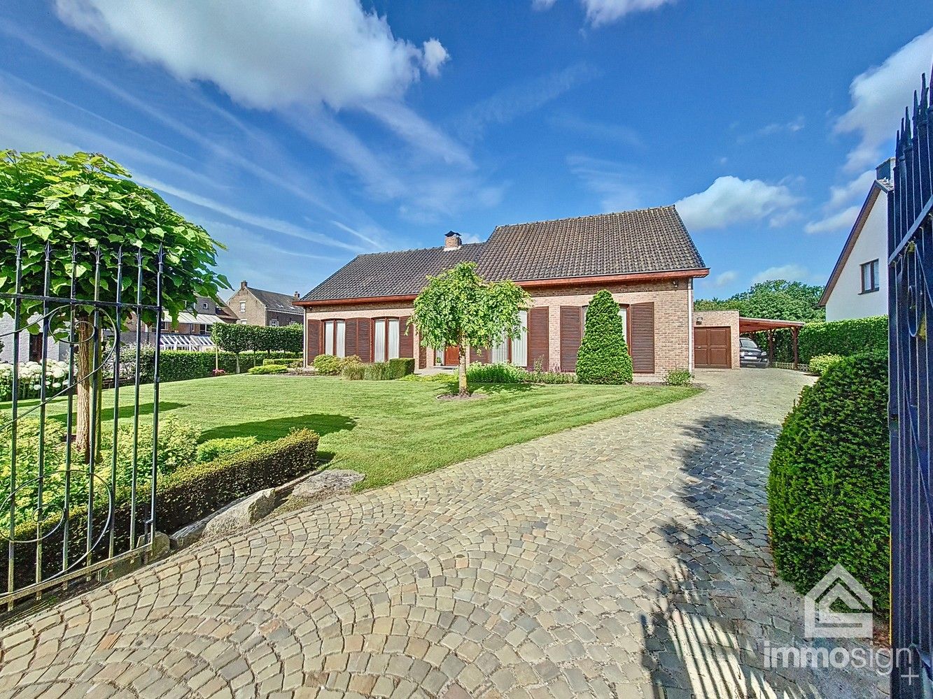 Landhuis met 3 slaapkamers en mooie tuin te Sint-Huibrechts-Lille op 14A79 foto 1