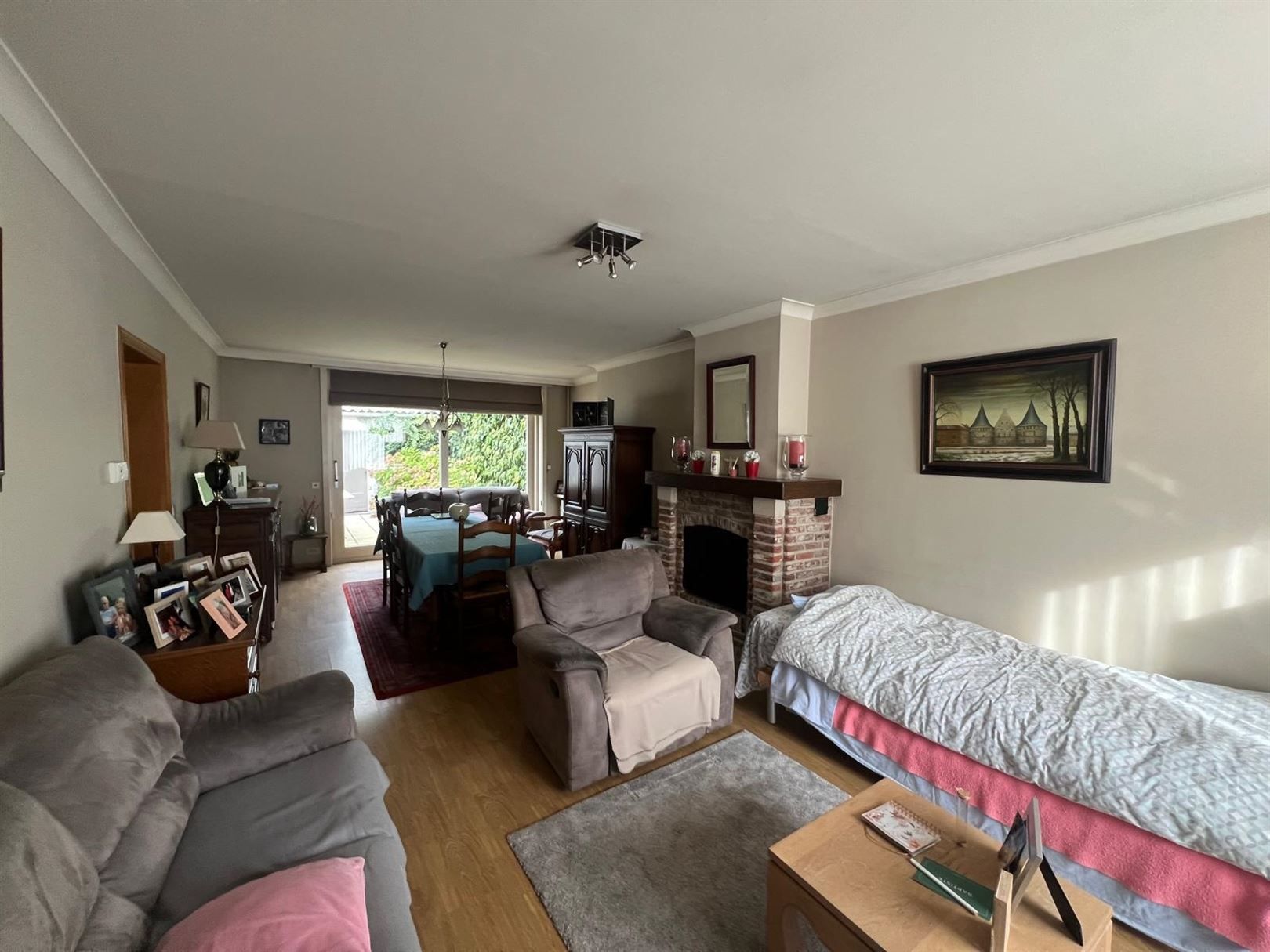 Instapklare ruime woning op topligging foto 6