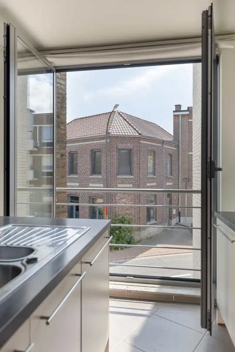 Instapklaar appartement met 2 slaapkamers en royale terrassen te Hoeselt foto 9