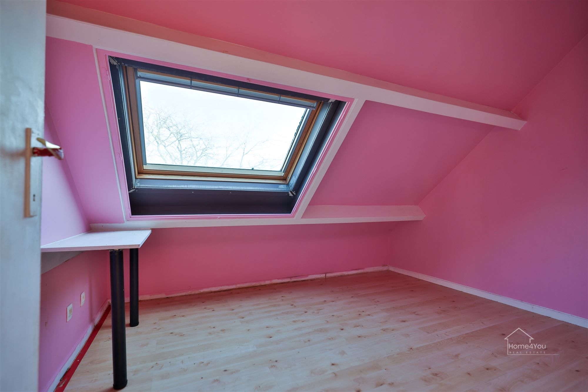 Opbrengsteigendom met 2 vergunde app. en garages foto 29