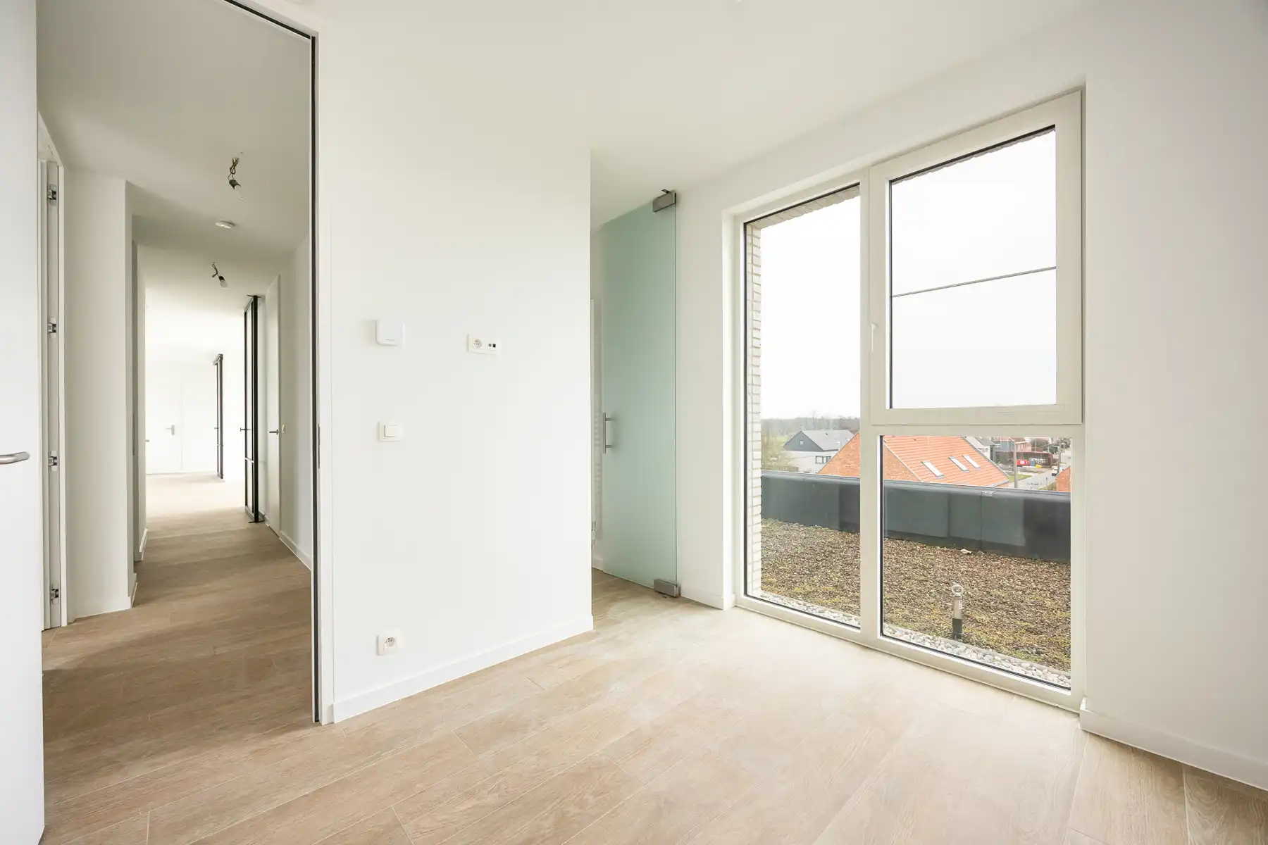 ENERGIEZUINIGE PENTHOUSE MET 2 RUIME TERRASSEN foto 8