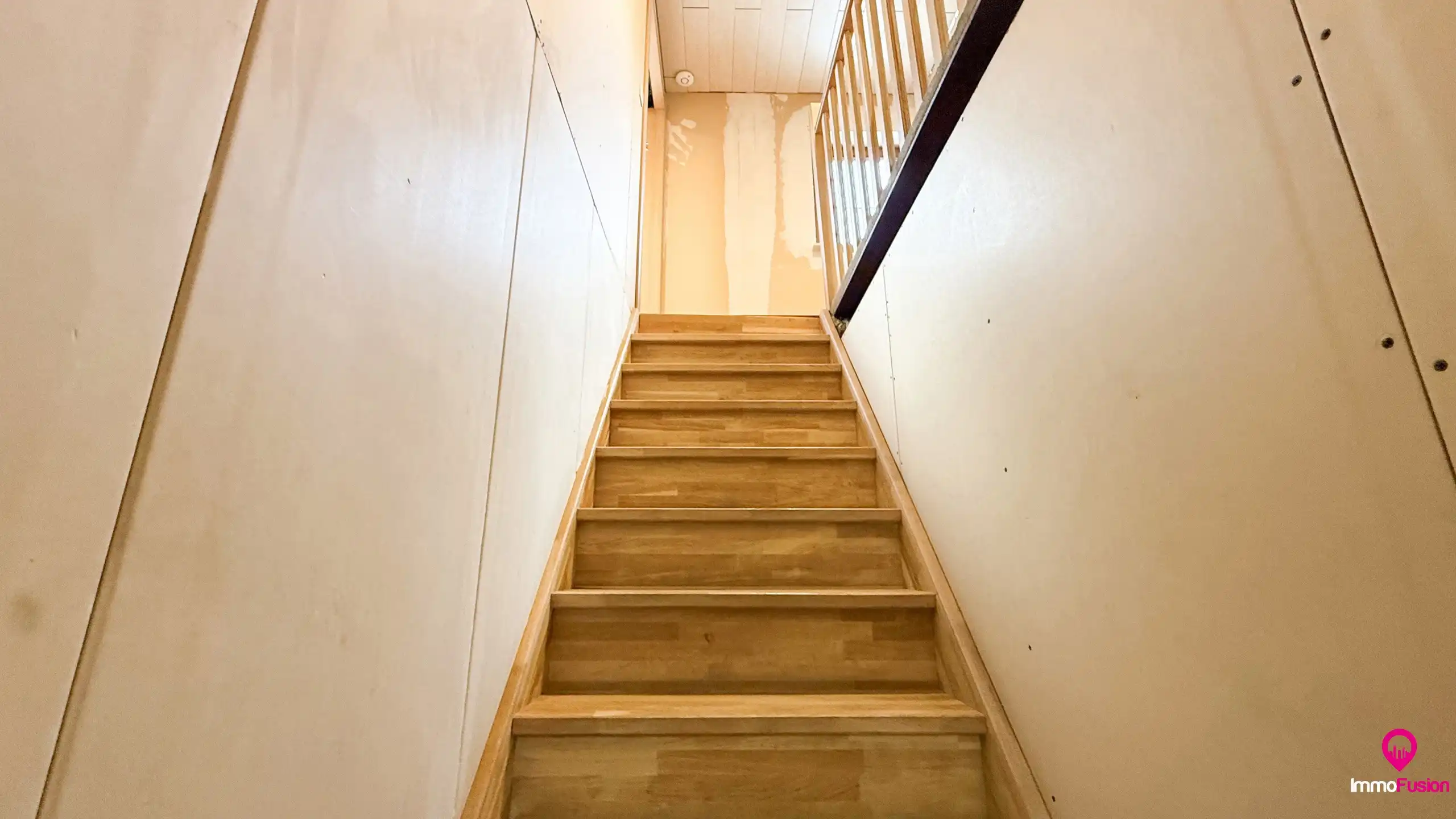 Charmante woning met 5 slaapkamers op een ruim perceel foto 29