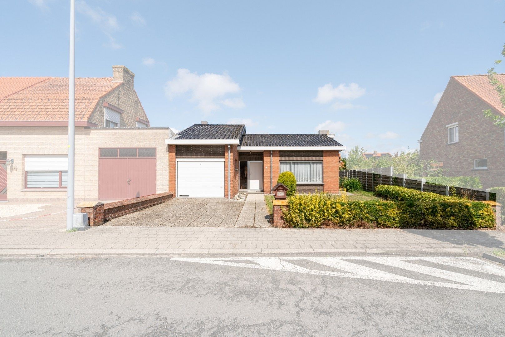 Te renoveren gelijkvloerse villa op een royaal perceel van 745 m² in de Warandestraat 65 – solide basis met groeipotentieel foto 28