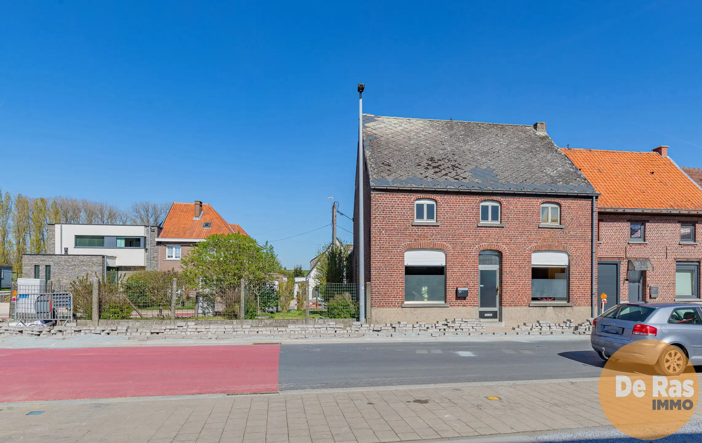 Hoofdfoto van de publicatie: HAALTERT - Renovatiepand met veel mogelijkheden/tuin/:garage
