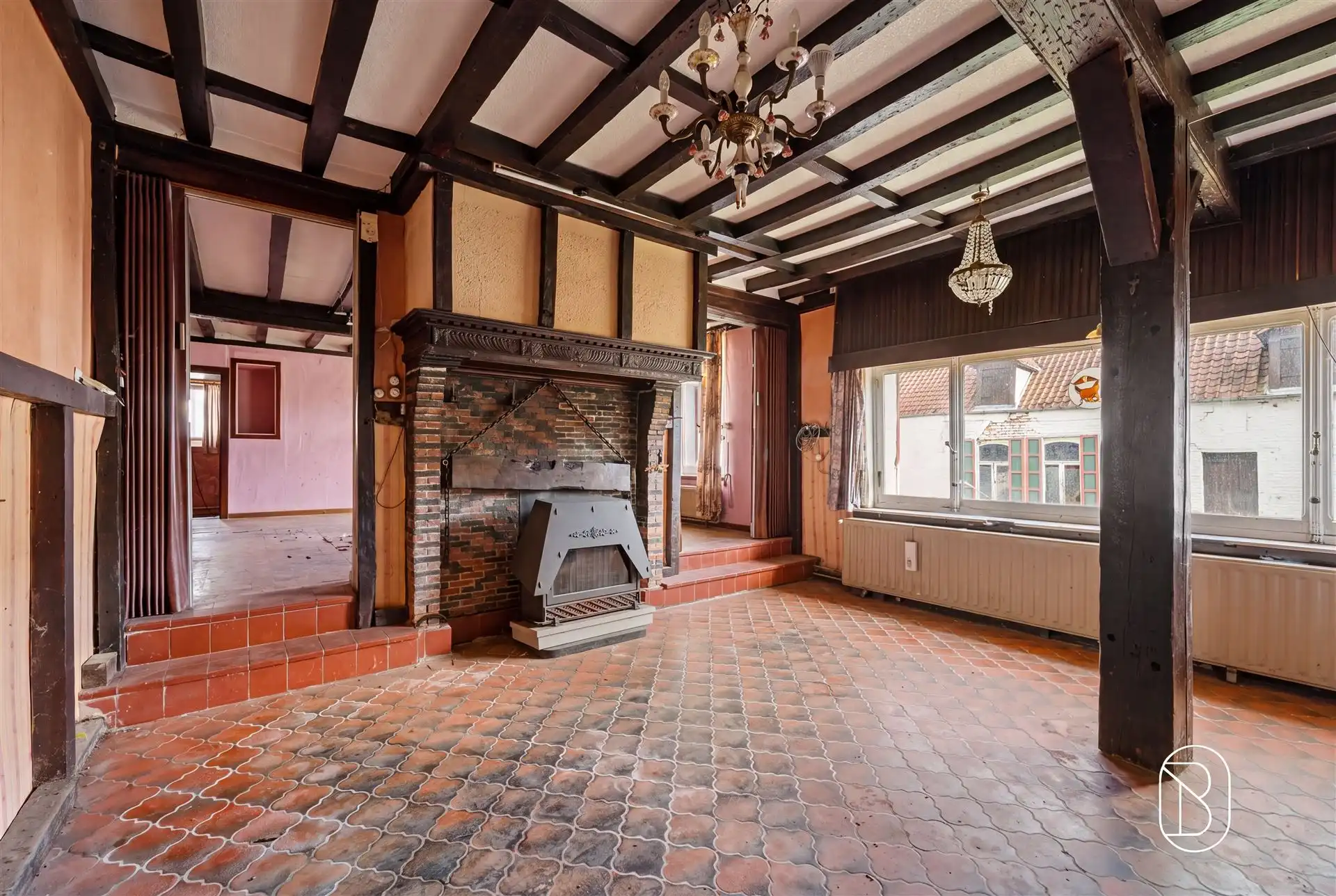 Te renoveren charmante hoeve met véél potentieel! foto 8