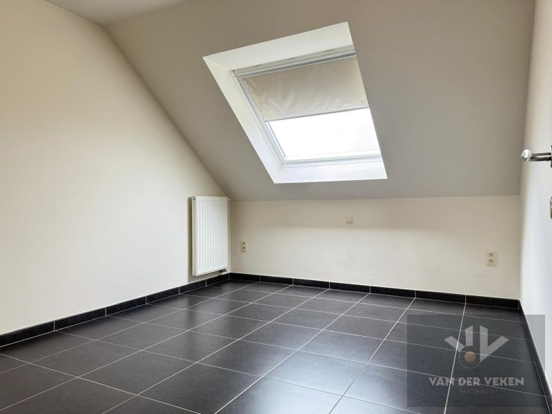 RUIM 2-SLPKAPPARTEMENT NABIJ HET CENTRUM foto 16