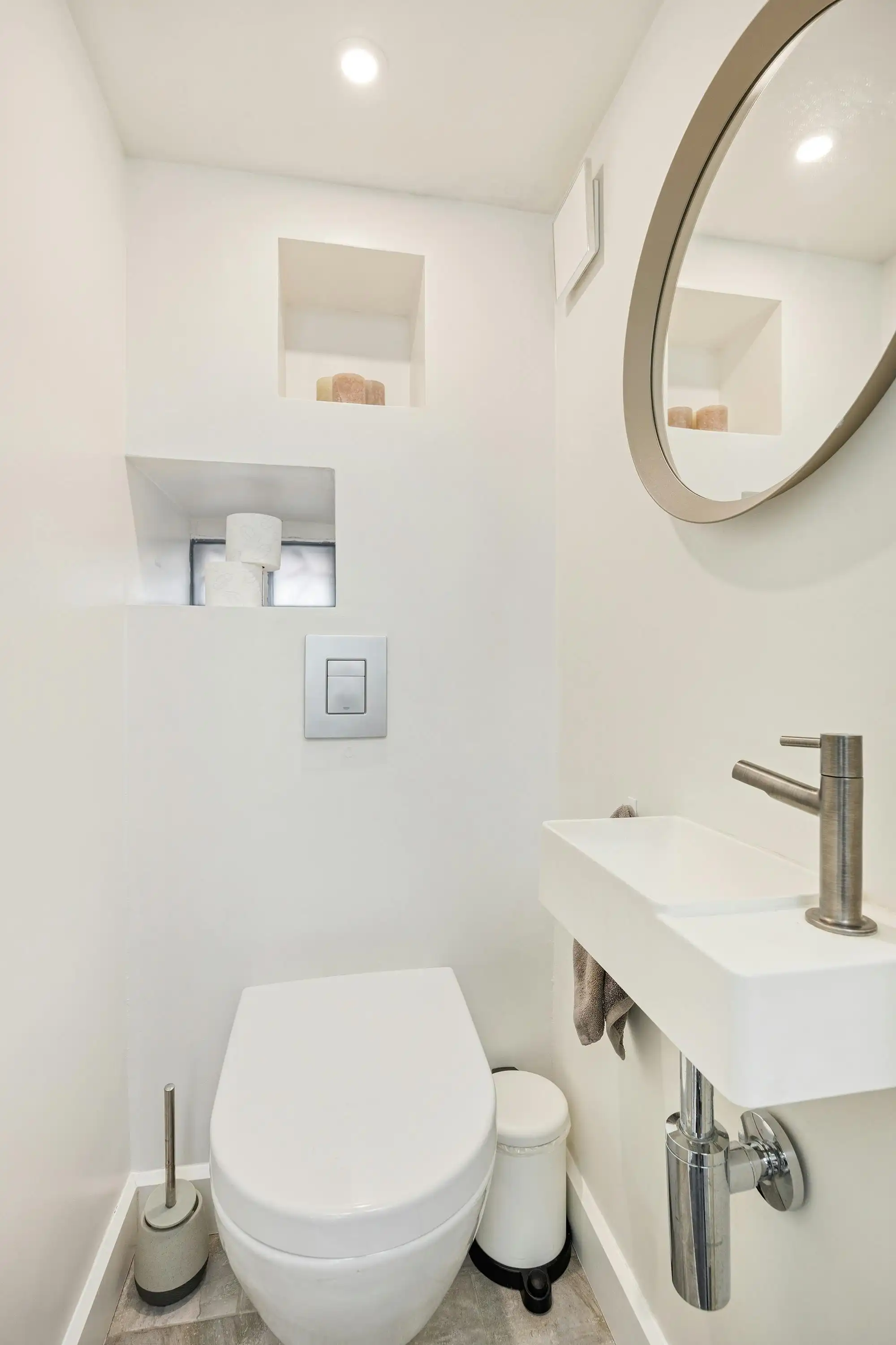 Instapklaar huis met 3 slaapkamers te koop in Merksem foto 21