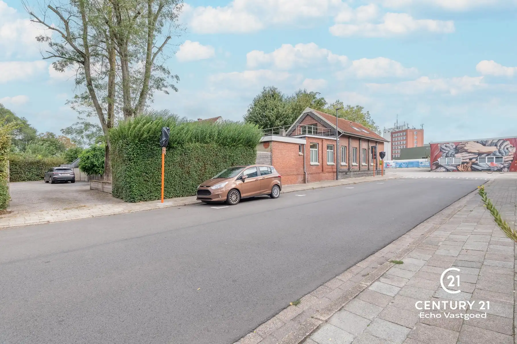 Multifunctioneel handelspand met privéparking op topligging! foto 22
