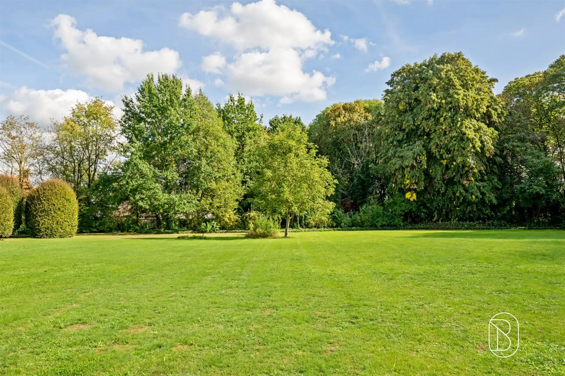 Exclusief landgoed op 6 ha te Deerlijk foto 6