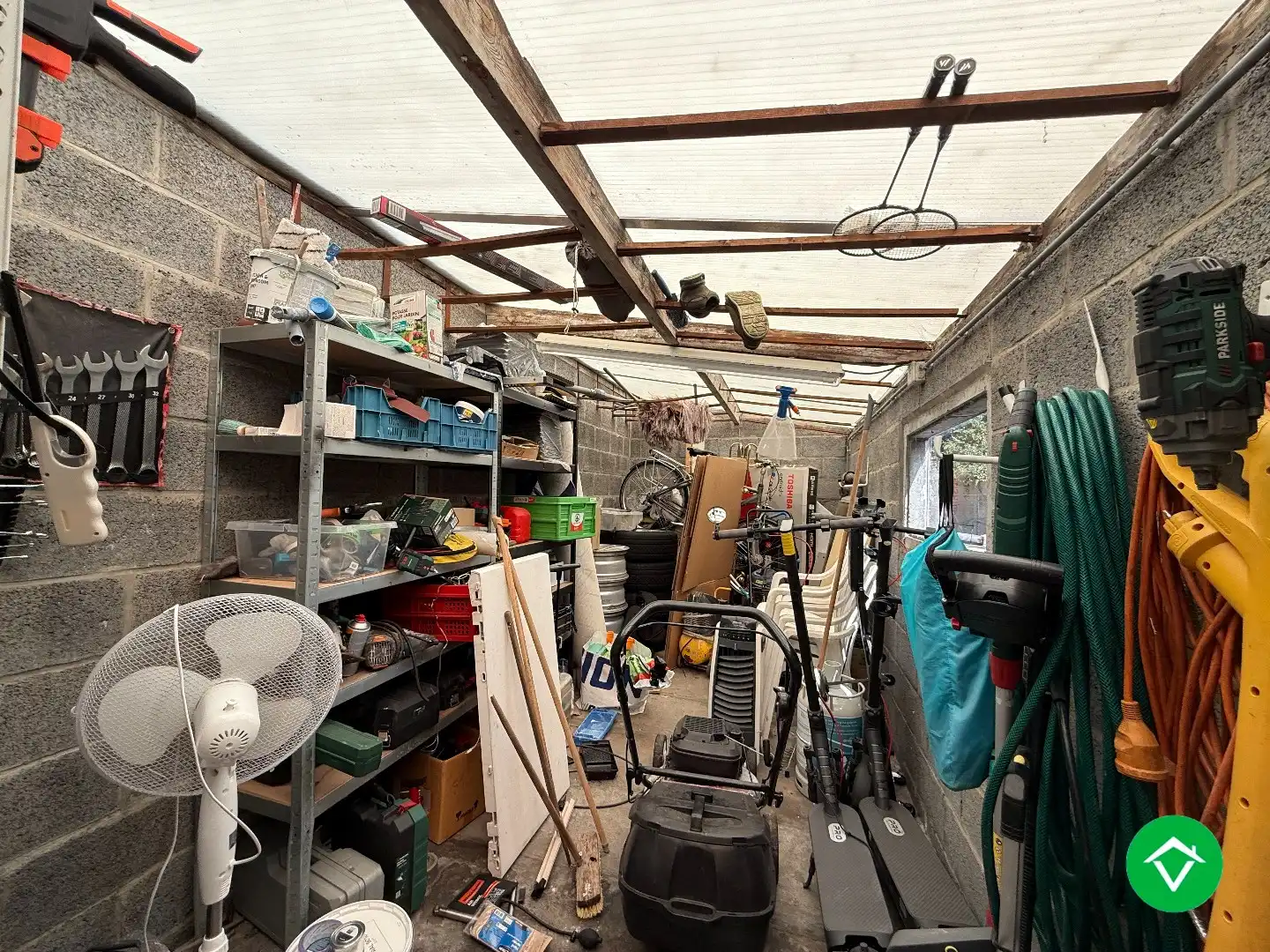 Rijwoning met 3 slaapkamers en tuin te Roeselare foto 13