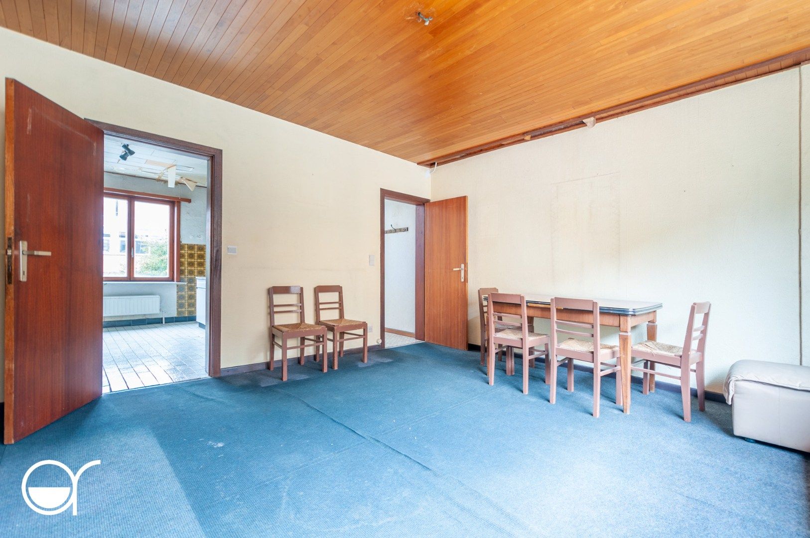 Opbrengsteigendom met 2 appartementen gelegen vlakbij het Sint-baafskouterpark & Rozebroeken.  foto 17