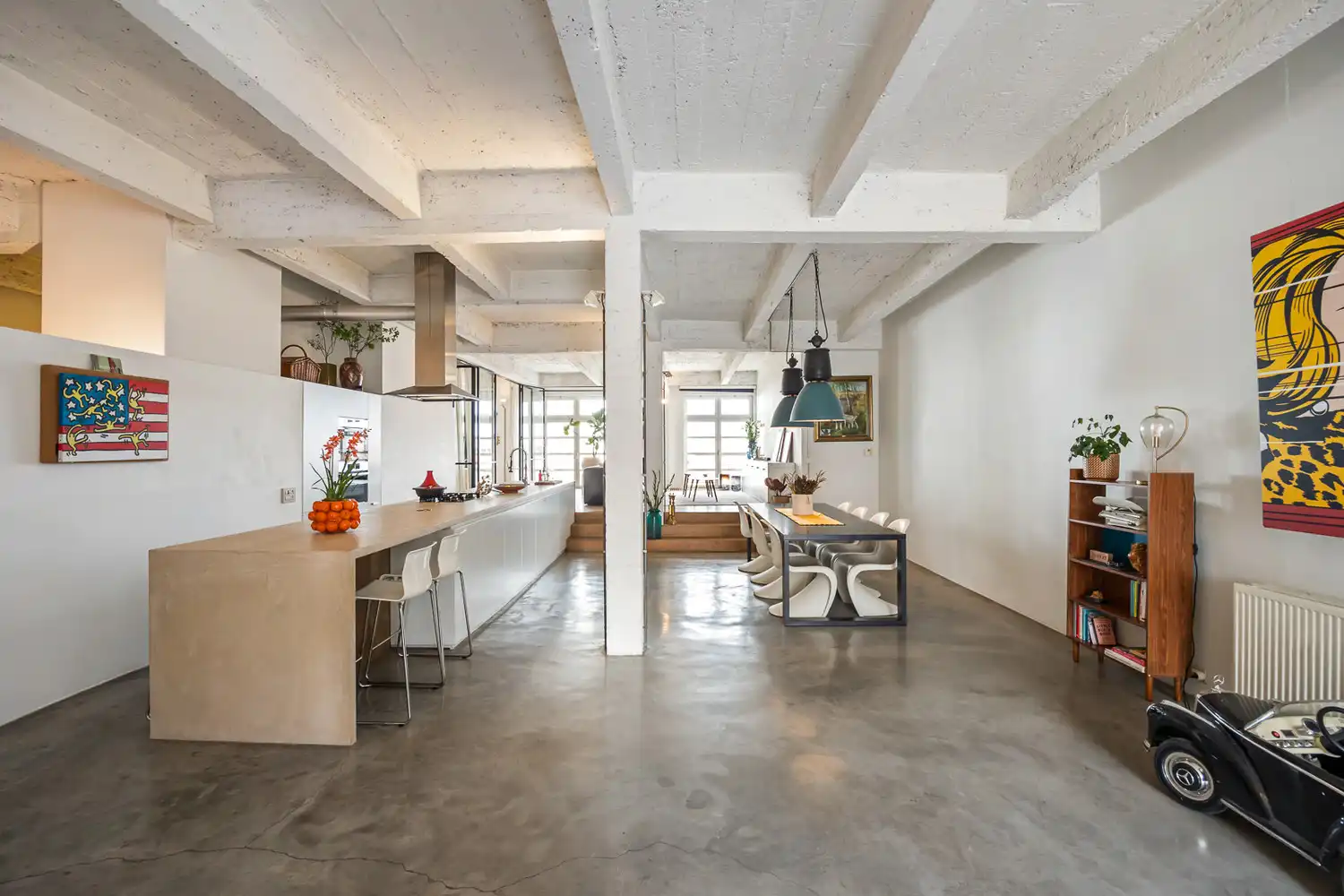 MATCHED: kevin@wellimmo.net voor meer info! Zalige loft van 161m² (EPC A!) met zonnepanelen en heerlijk zonneterras in rustig, groen woonerf aan het Eilandje! foto 2