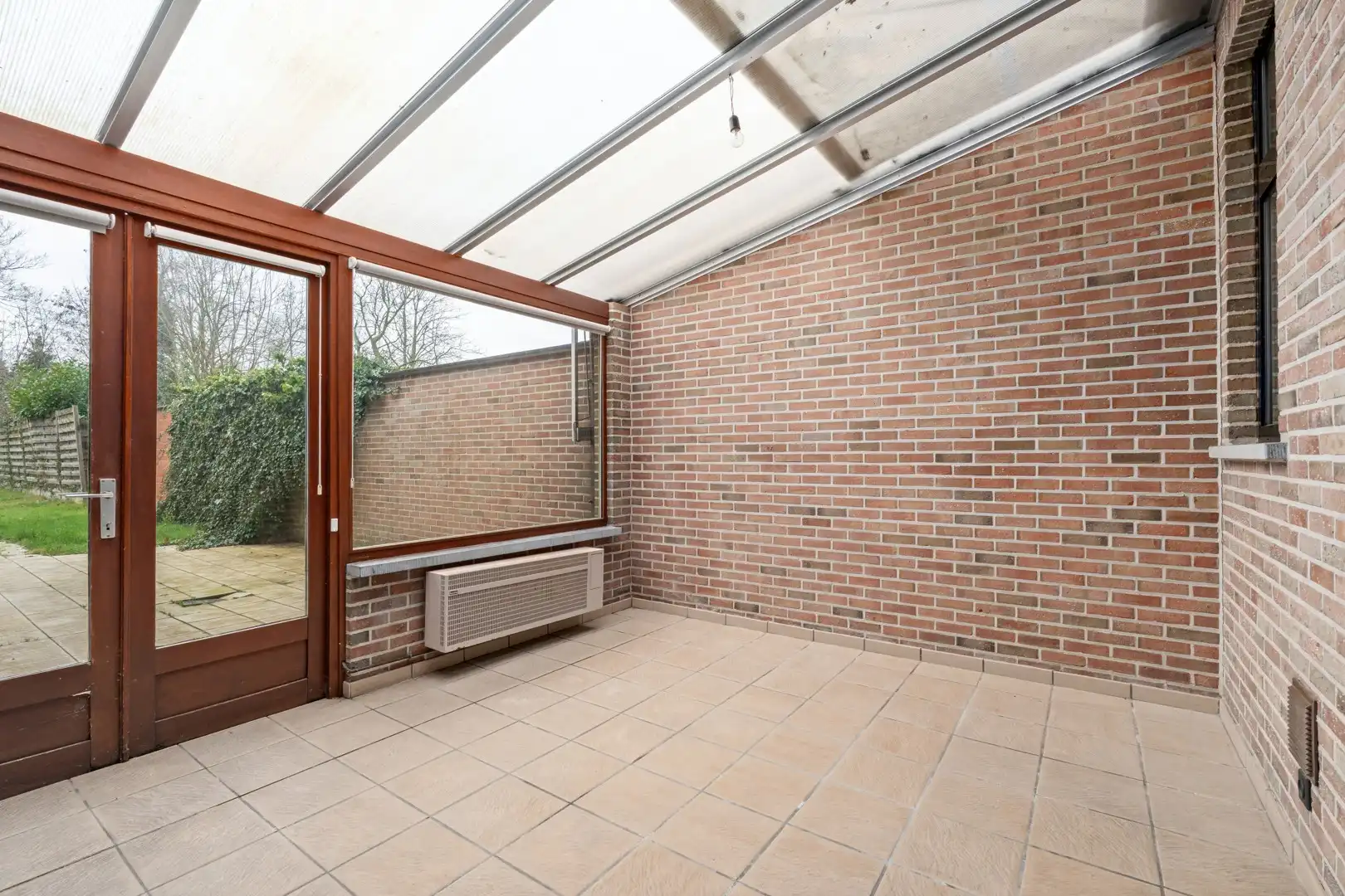 Halfopen woning met tuin en 3 slaapkamers foto 8