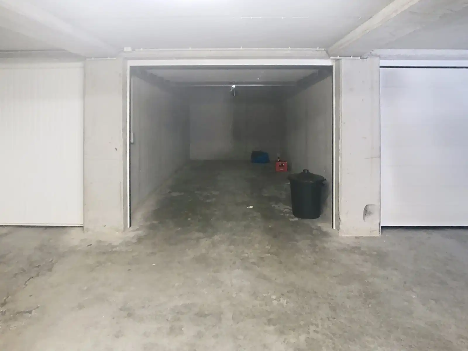 Duplex met 2 ruime slaapkamers, terras en garage foto 22