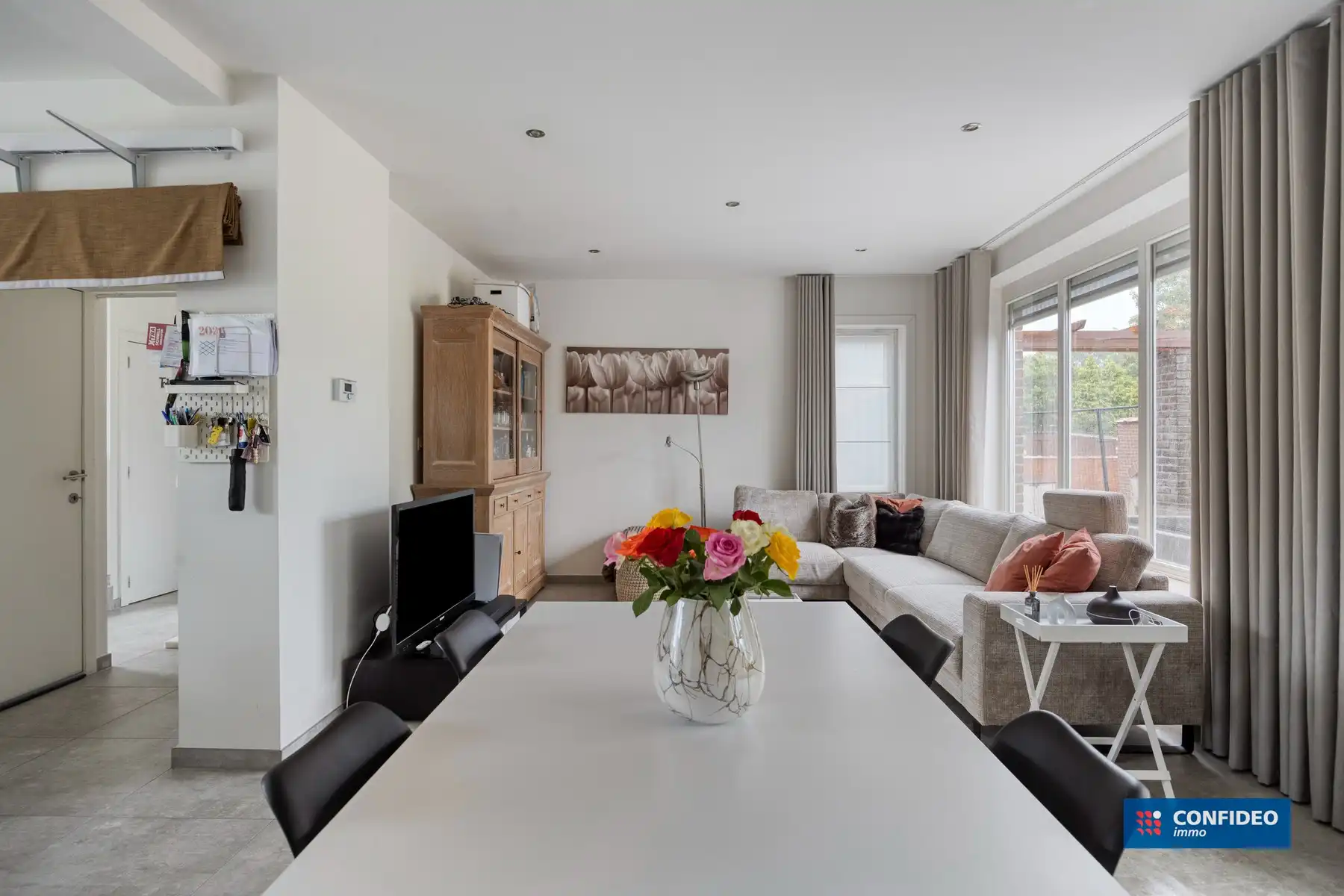 Mooie gerenoveerde woning op toplocatie met zuidgerichte tuin foto 5