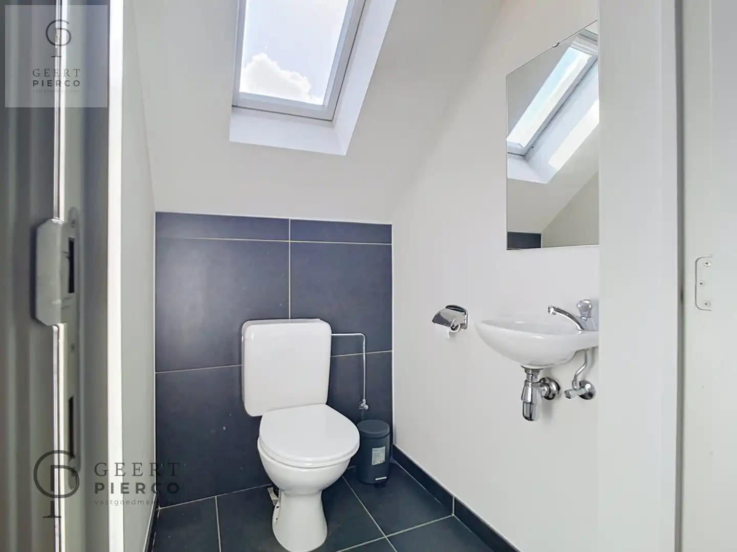 Ruim appartement in het hartje van Landen foto 23