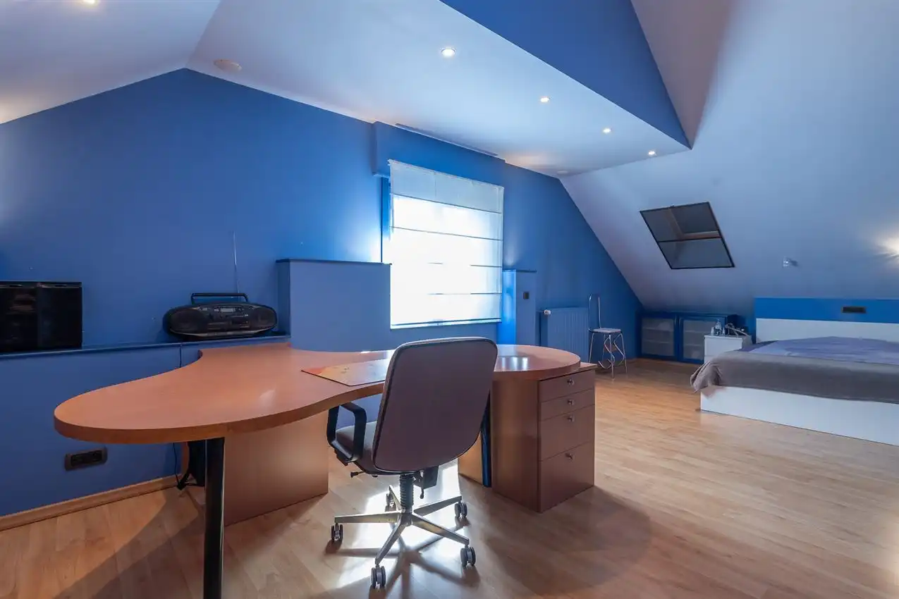 Villa grenzend aan agrarisch gebied met 4slk en opslag foto 20