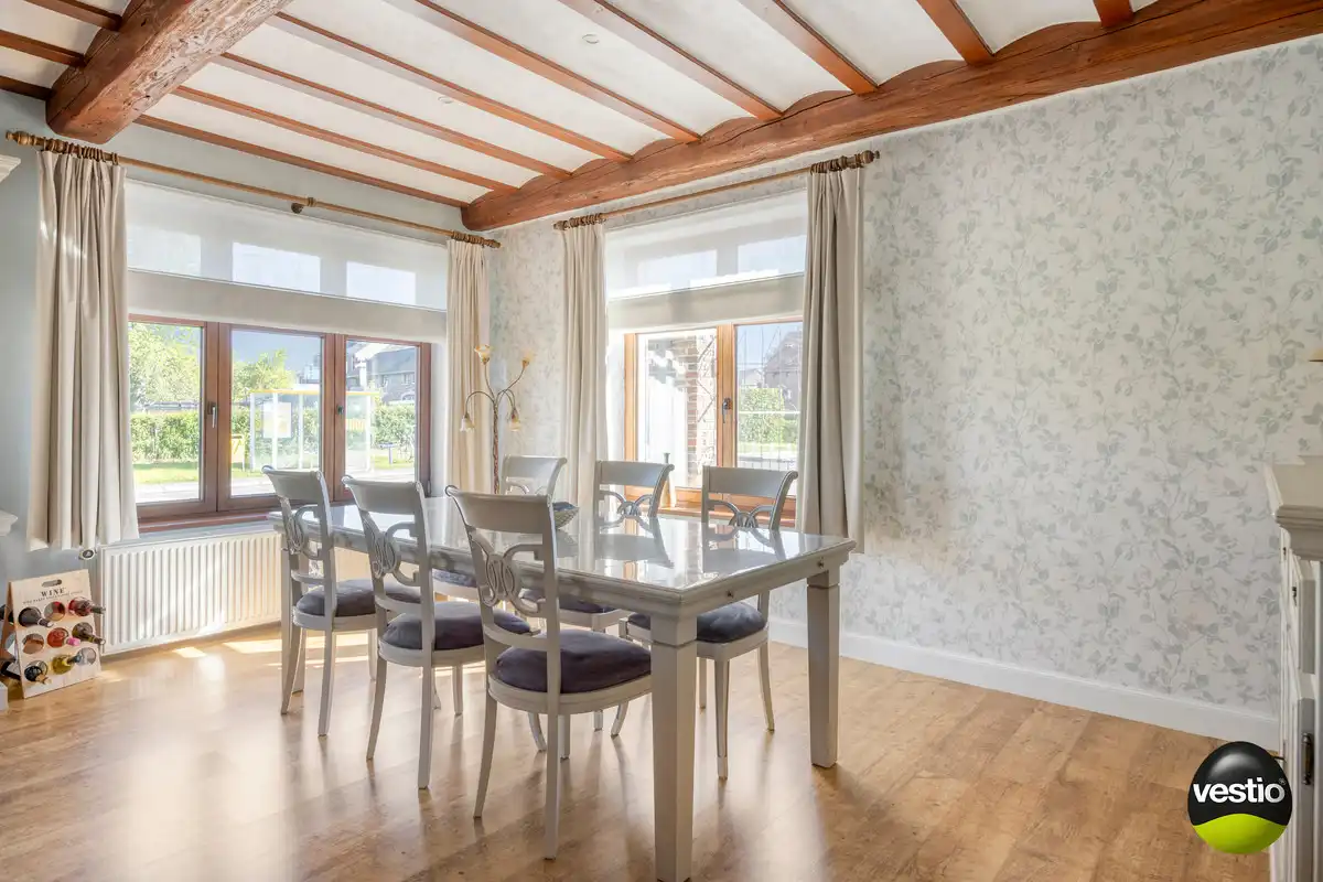 RUIME INSTAPKLARE GEZINSWONING OP 4A37CA TE MOELINGEN. foto 10