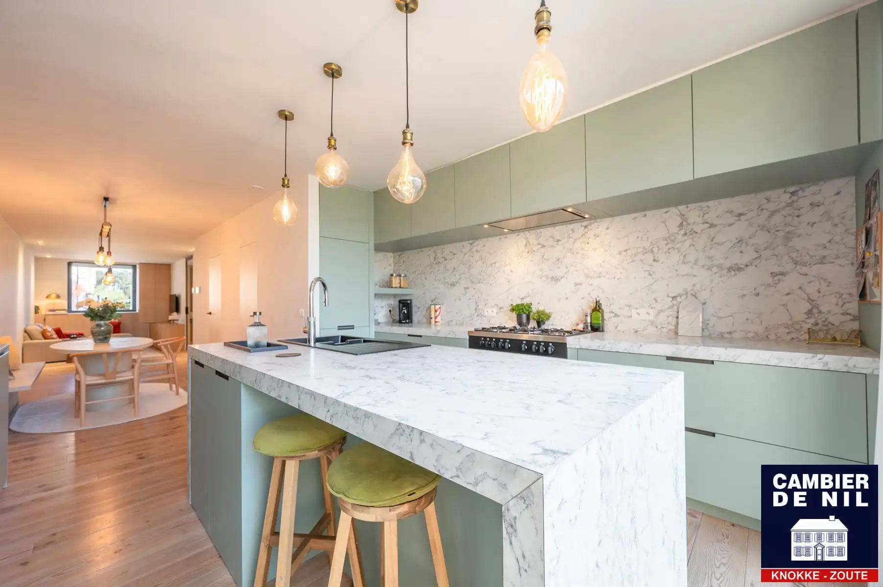 Volledig vernieuwde, gezellige woning foto 8