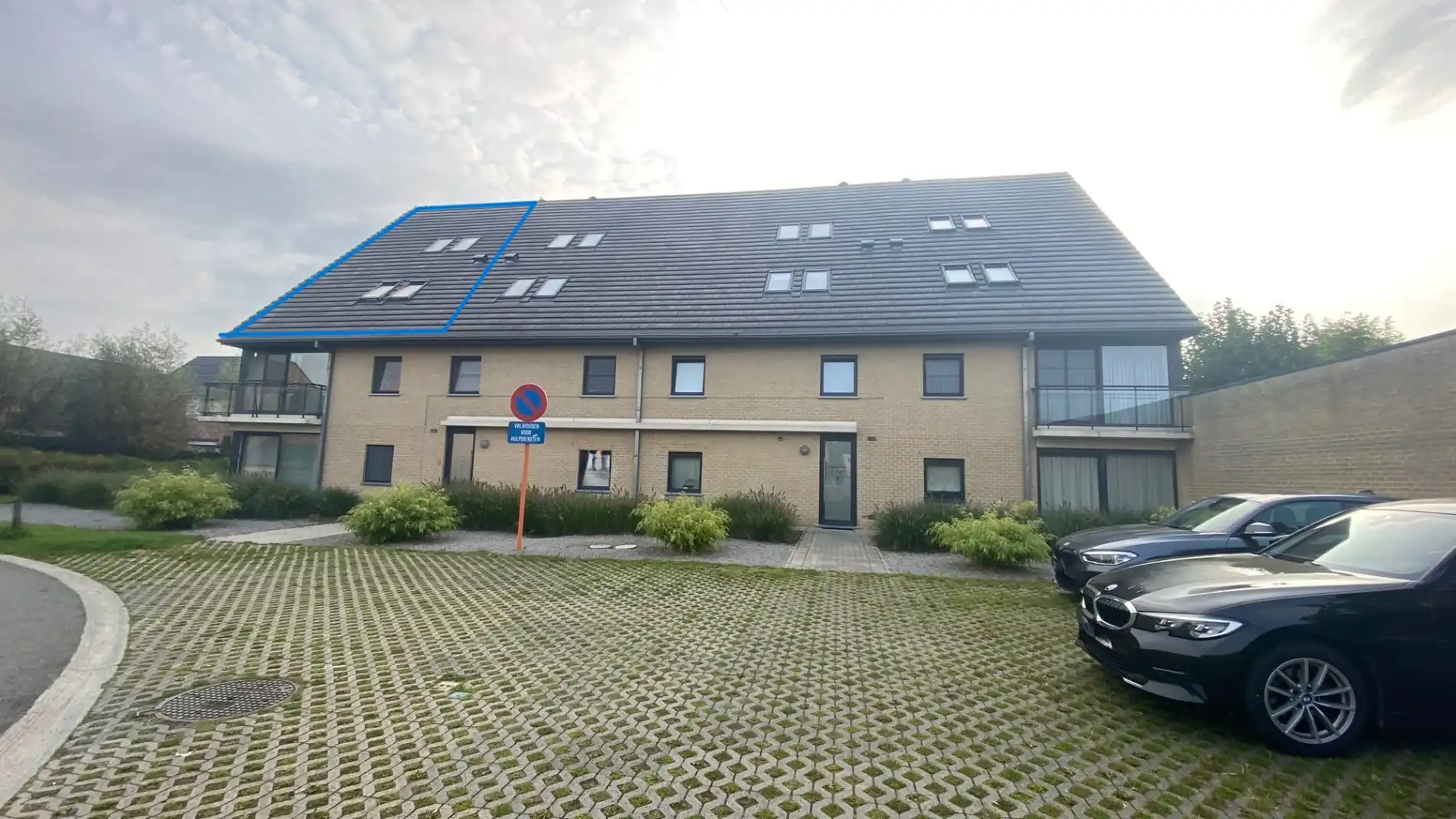 Duplex appartement met terras, lift en garage in Lokeren foto 8