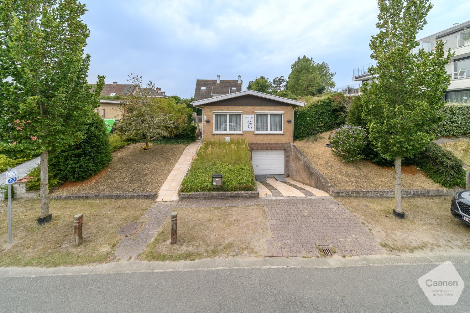 Hoofdfoto van de publicatie: Charmante alleenstaande woning met zuidgerichte tuin en garage in De Panne