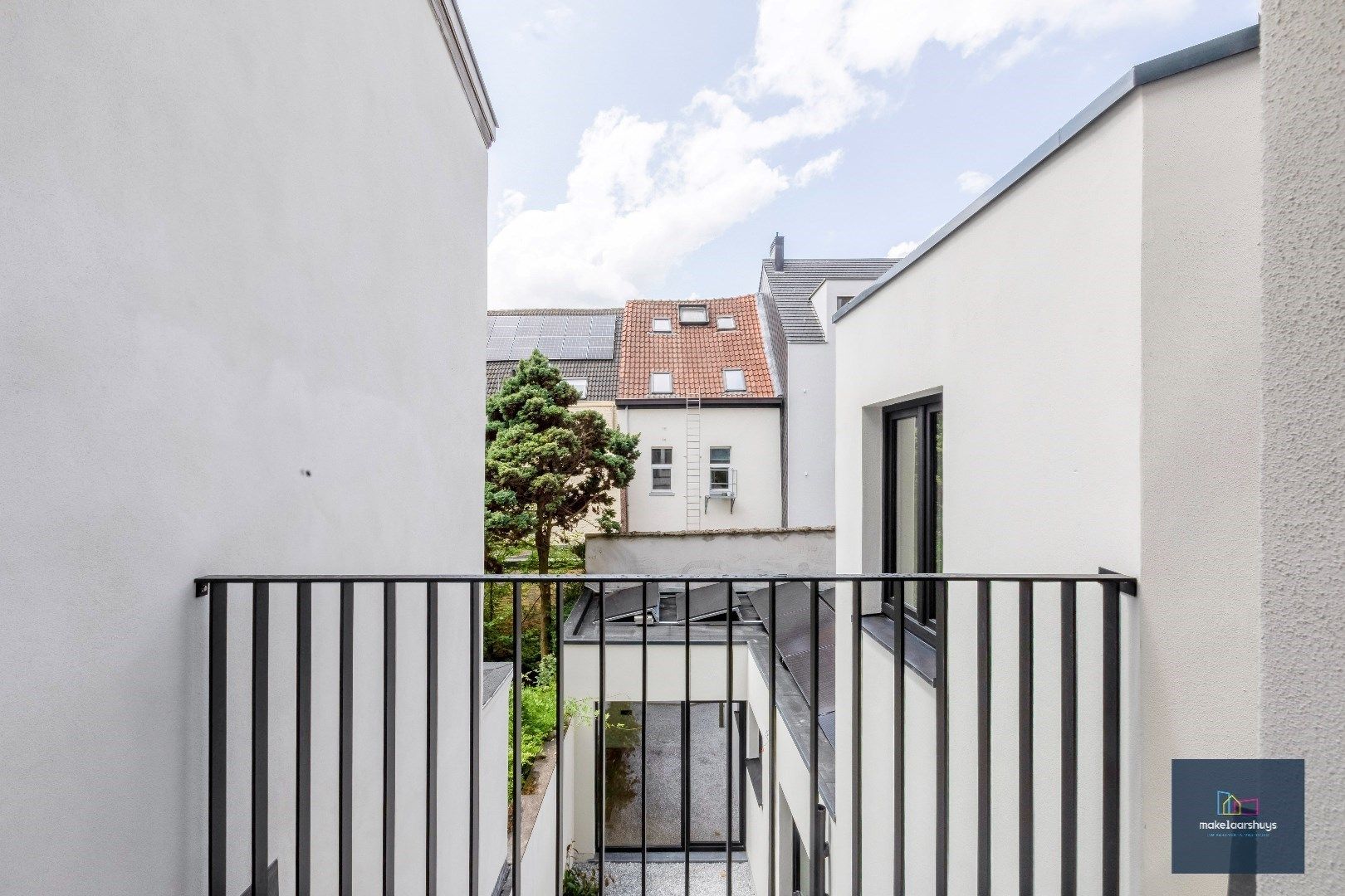 Gunstig gelegen 2 slaapkamerappartement met terras  nabij het Zuidpark foto 14