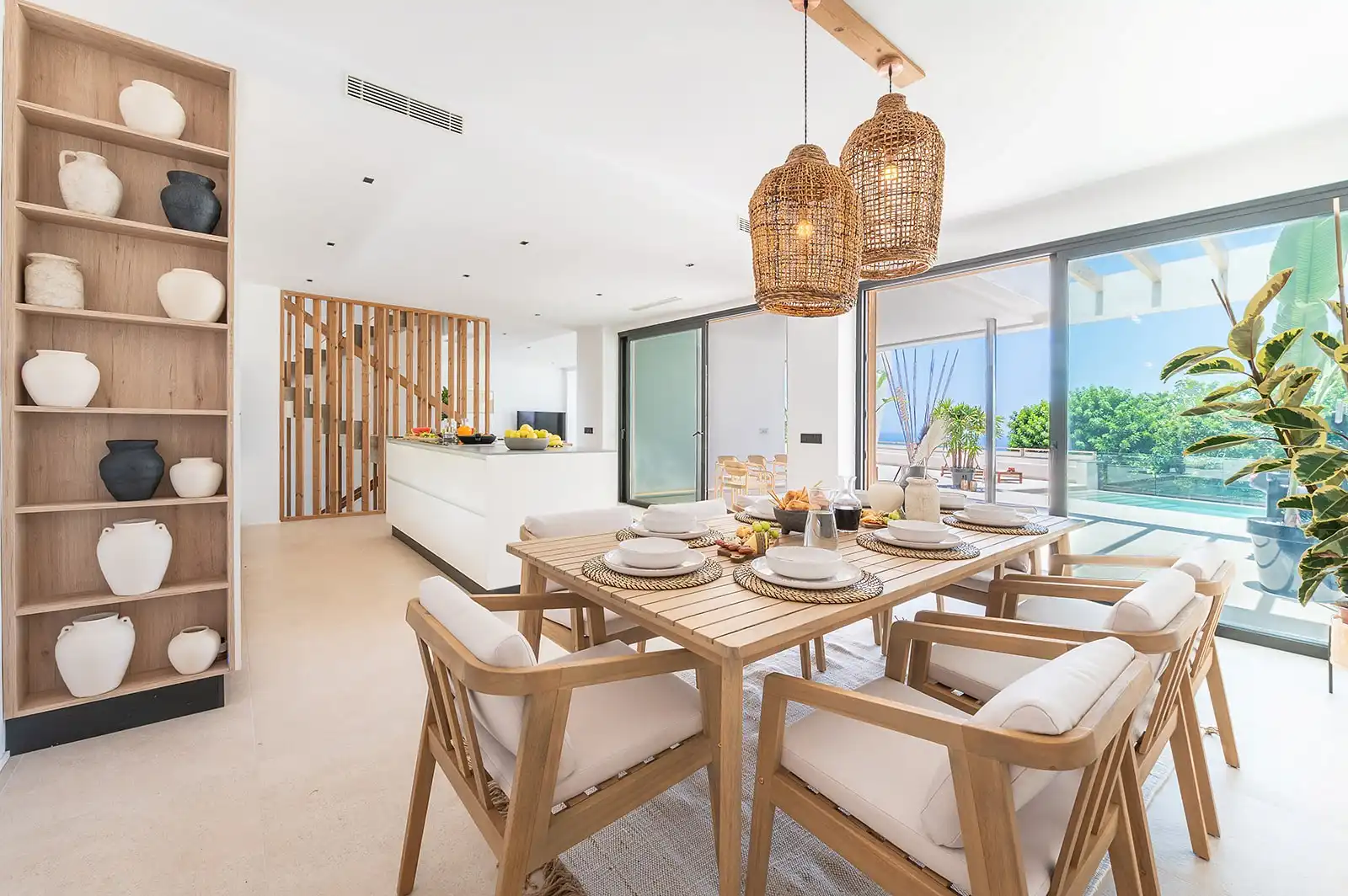 Gloednieuwe luxe villa met infinity pool en zeezicht in El Sauzal, Noord-Tenerife foto 17