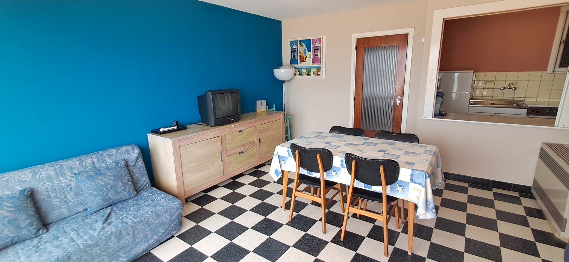 APPARTEMENT MET 2 SLAAPKAMERS OP DE ZEEDIJK TE kOKSIJDE foto 4