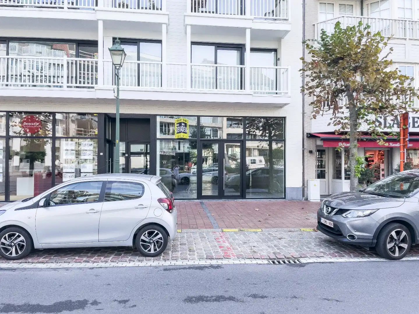 Exclusief gelegen winkelpand op het Driehoeksplein te huur. foto 5