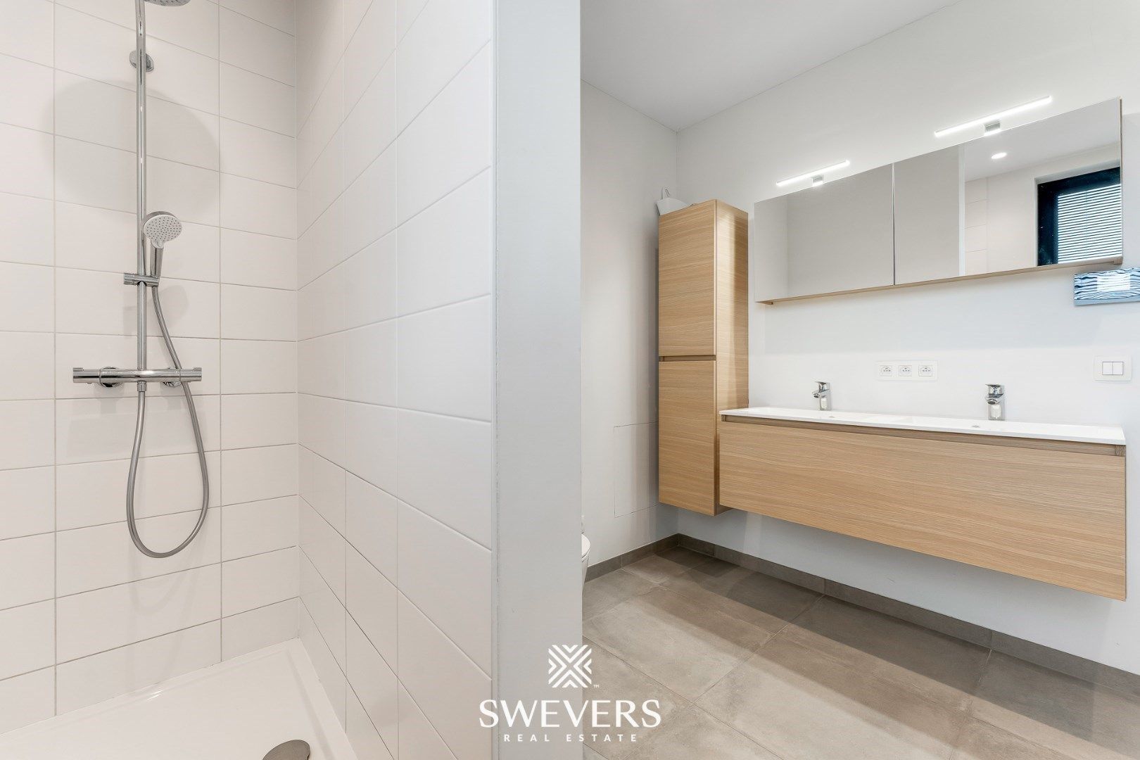 Ruim en energiezuinige nieuwbouwwoning in rustige straat te Borgloon foto 11