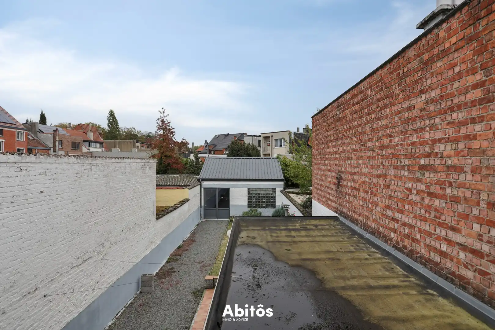 Gezinswoning met uitzonderlijke tuin en atelier vlakbij Gent foto 28