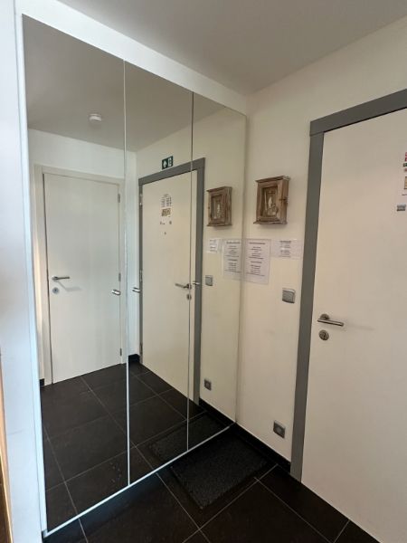 Res. Commodore - gemeubeld 2 slpk app. met kelder en mogelijkheid tot huren van garage ! foto 12