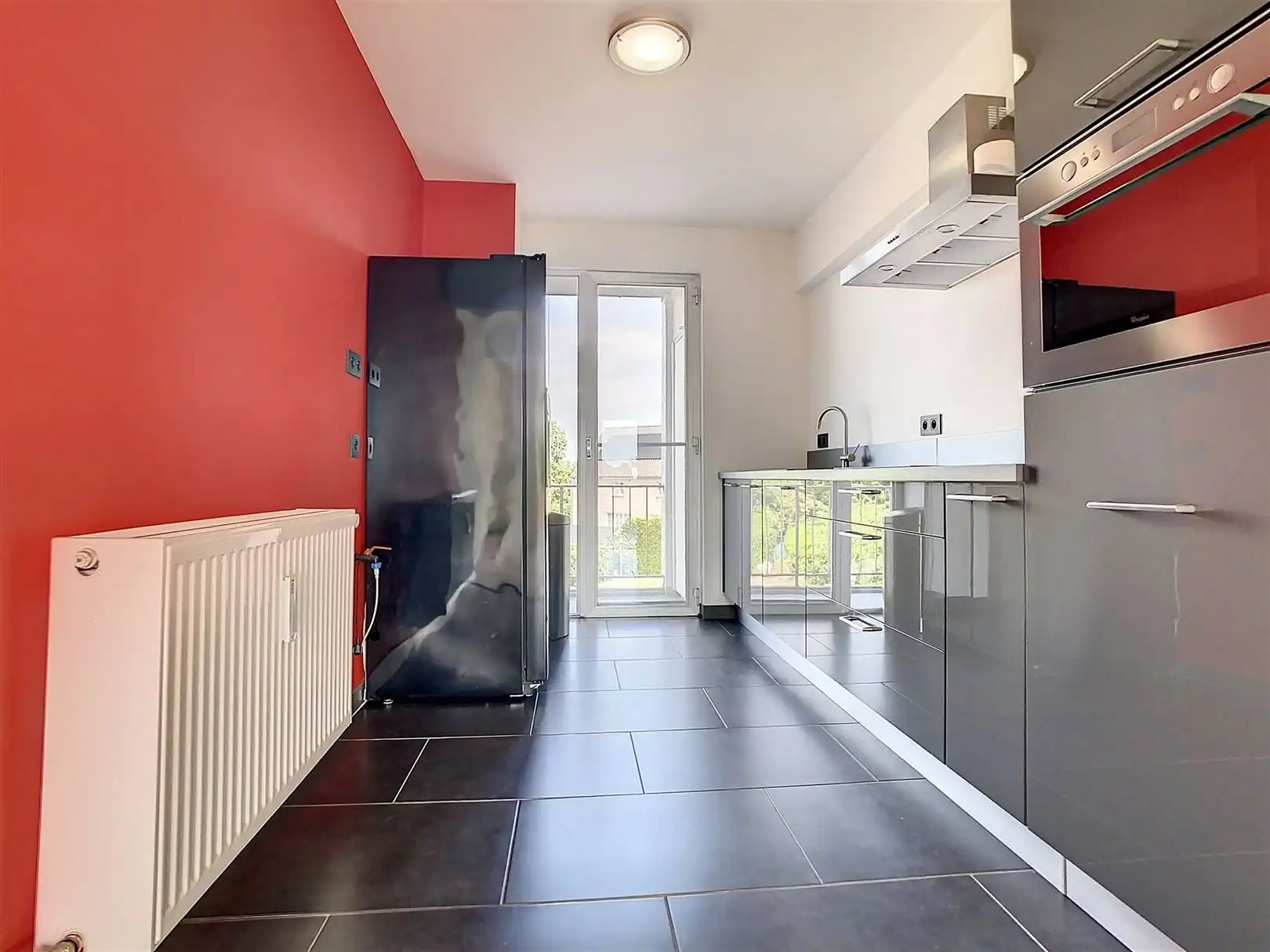 Instapklaar App met 2 slpks, autobox en kelder foto 12