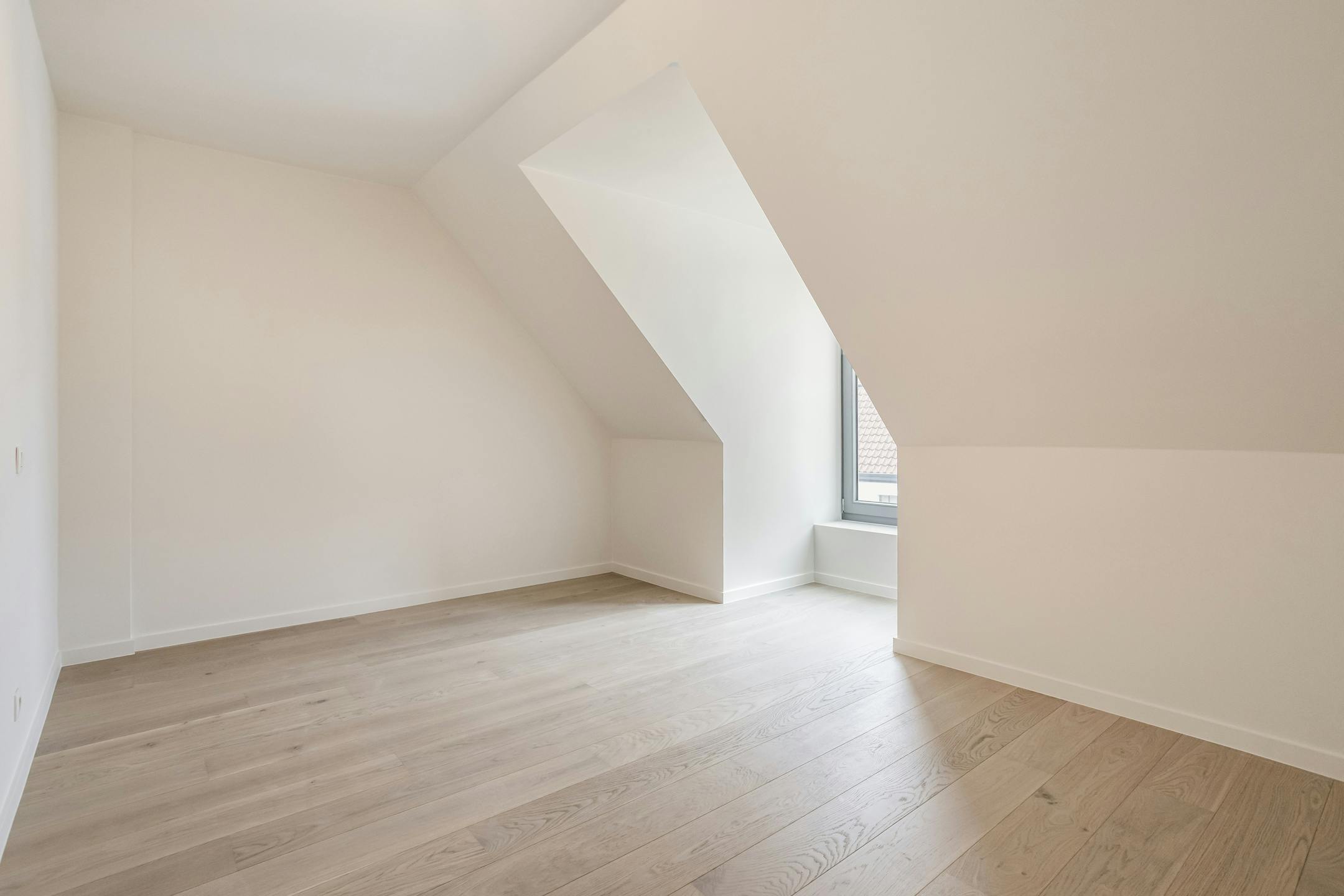 Stijlvol huis te centrum Brugge met 3 slaapkamers en garage foto 13