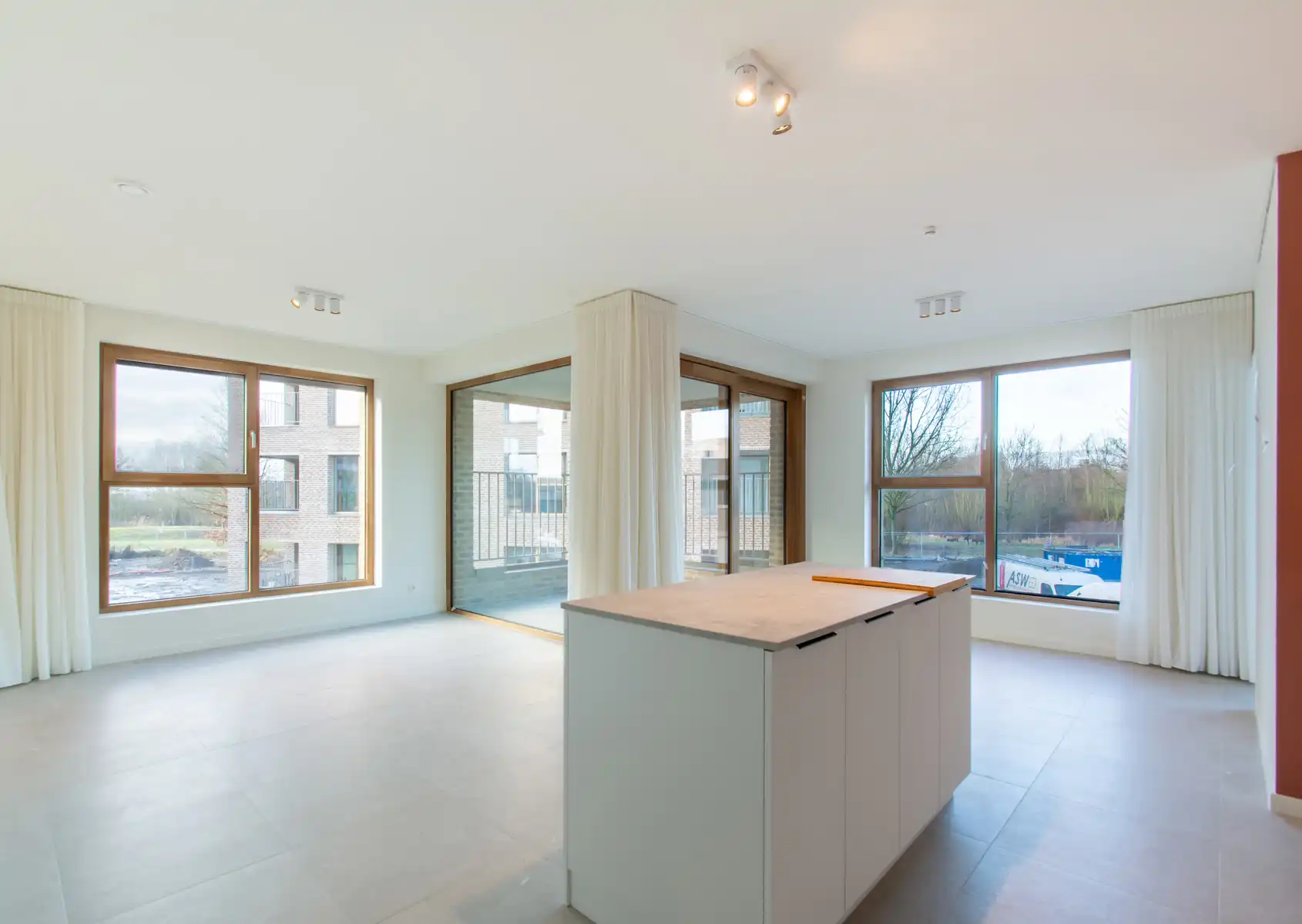 Rustig, en comfortabel 2slpk app. met mooi terras  foto {{pictureIndex}}