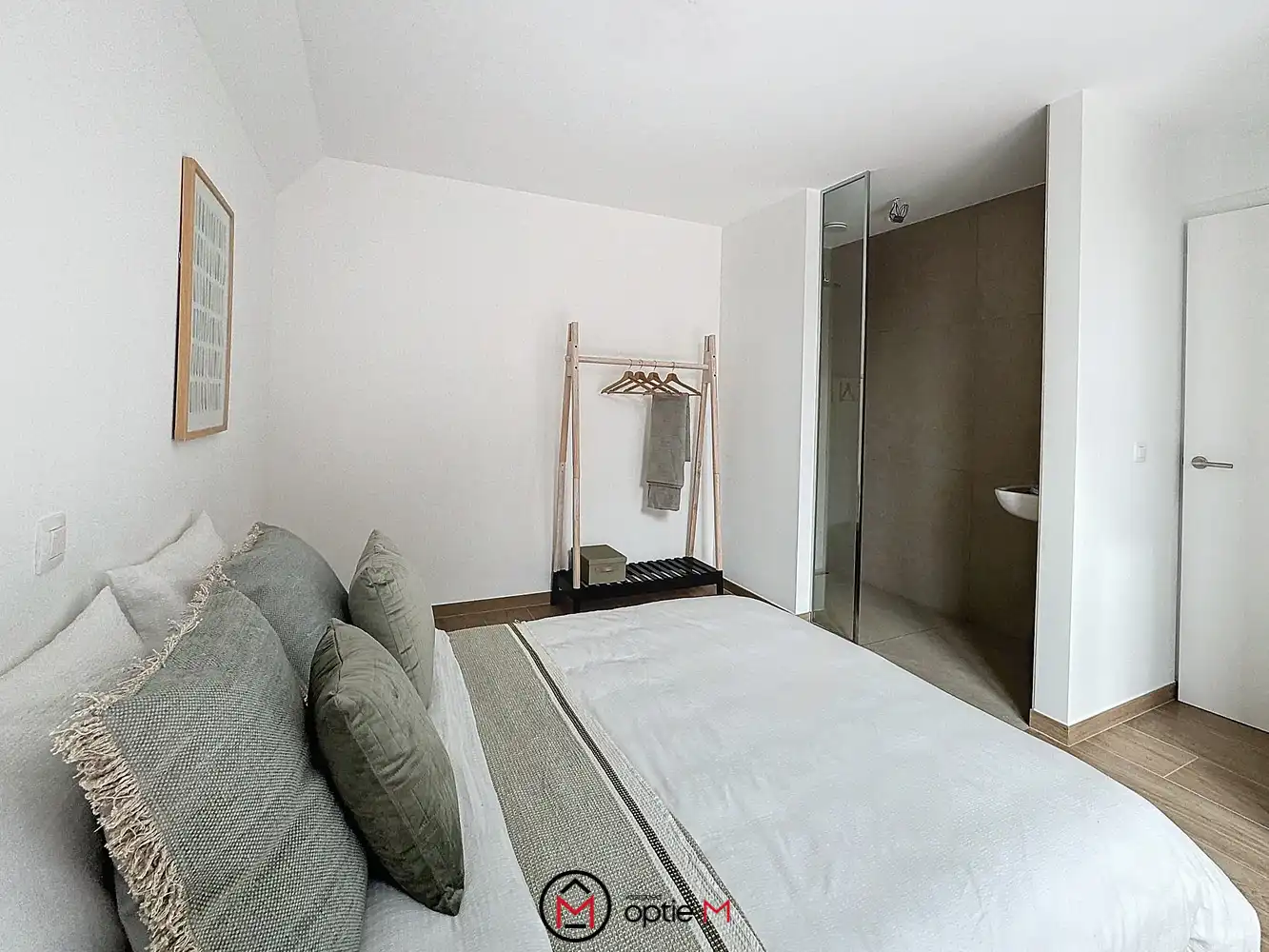 RUIM DUPLEX APPARTEMENT MET MOOI TERRAS foto 15