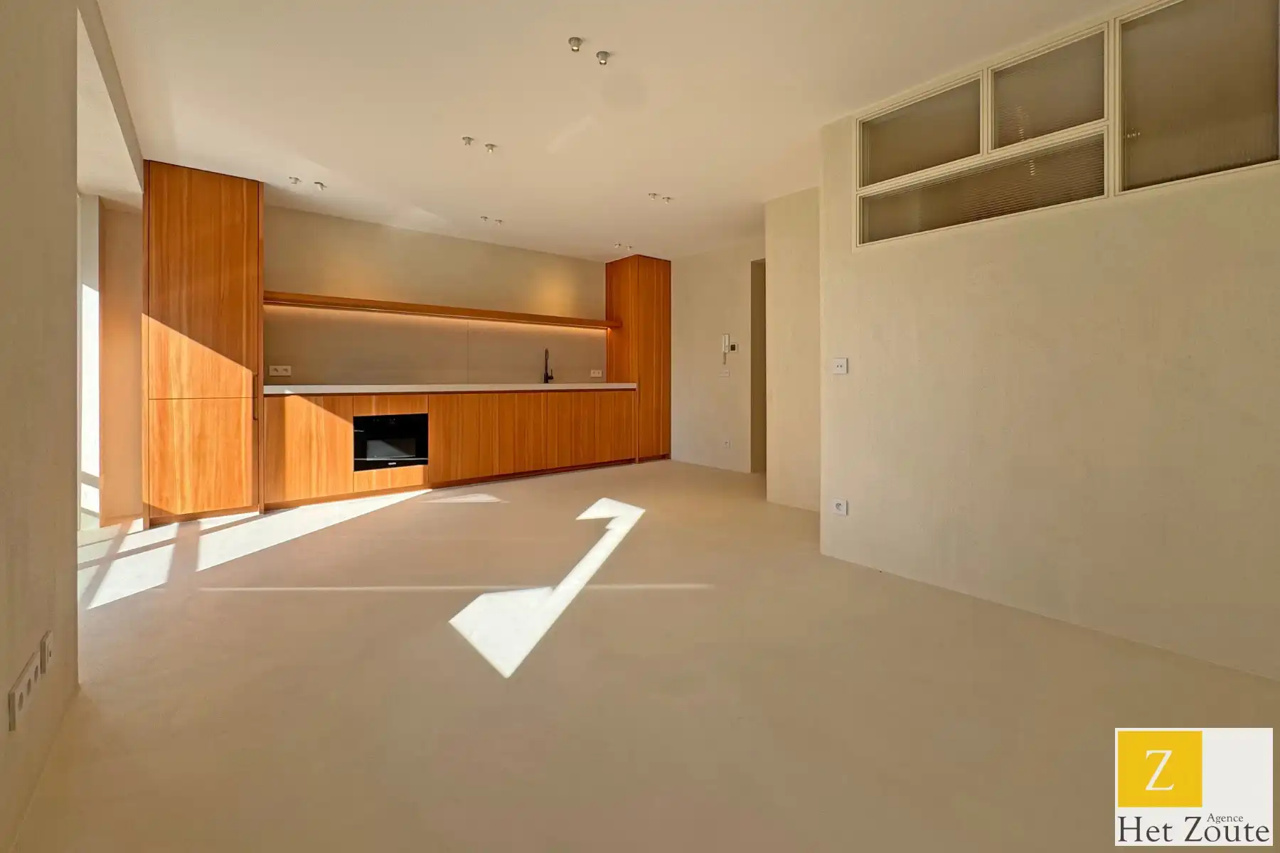 Gerenoveerd appartement - lateraal zeezicht Knokke Het Zoute foto 3