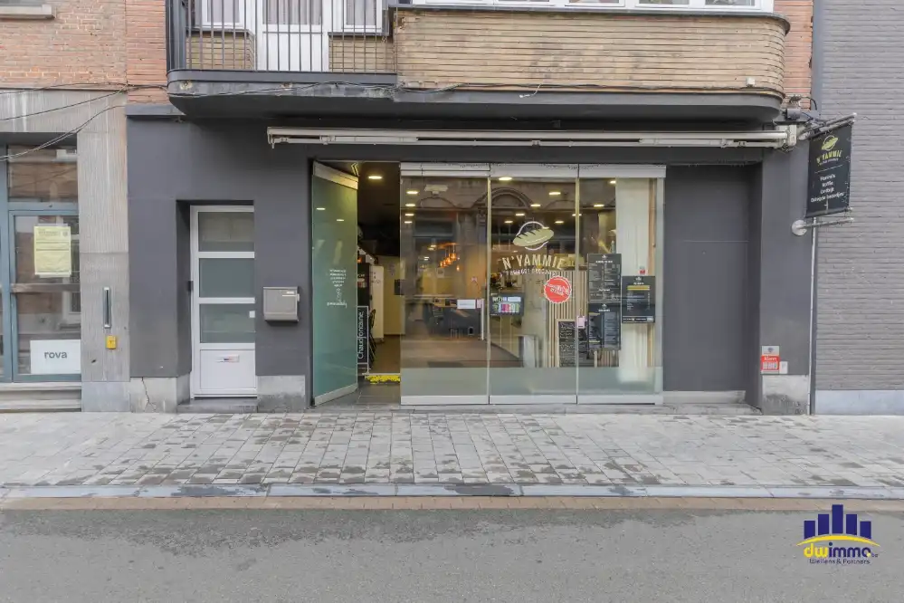 Ter overname: Instapklare broodjeszaak – N’Yammie (centrum Izegem) foto {{pictureIndex}}