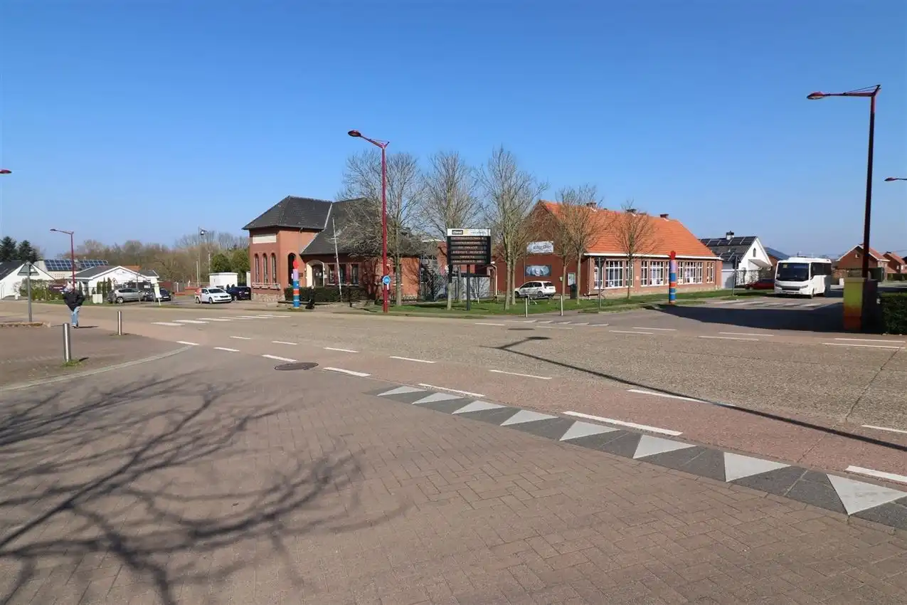 Prachtig, volledig vernieuwde woning met 3 slpk. foto 29