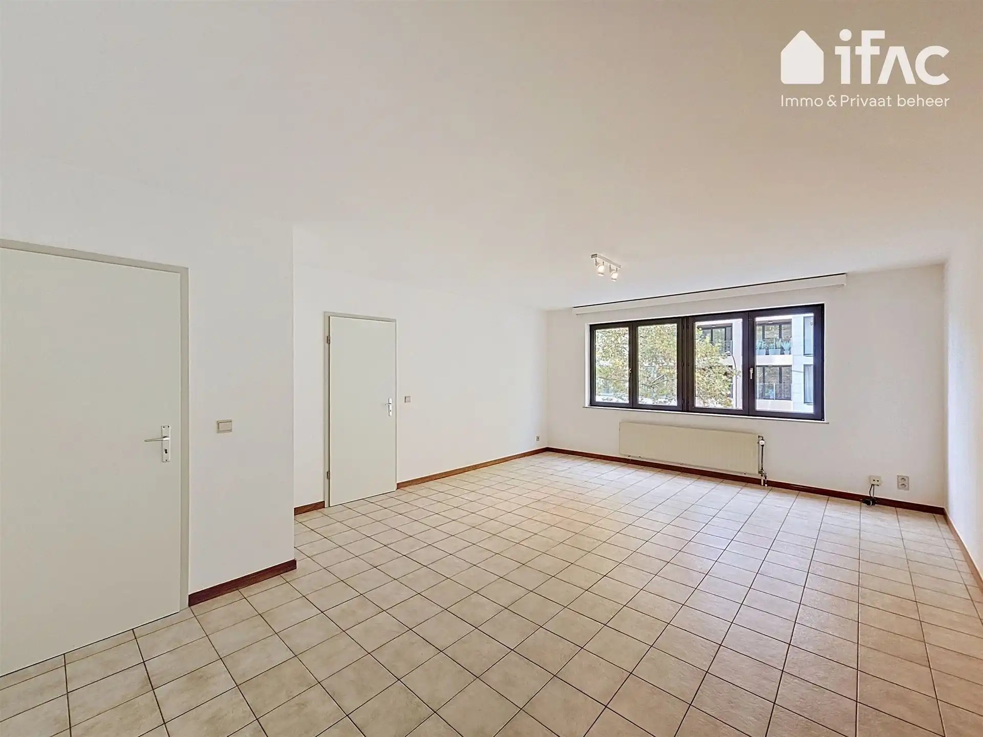 Appartement met 2 slaapkamers en garagebox foto 2