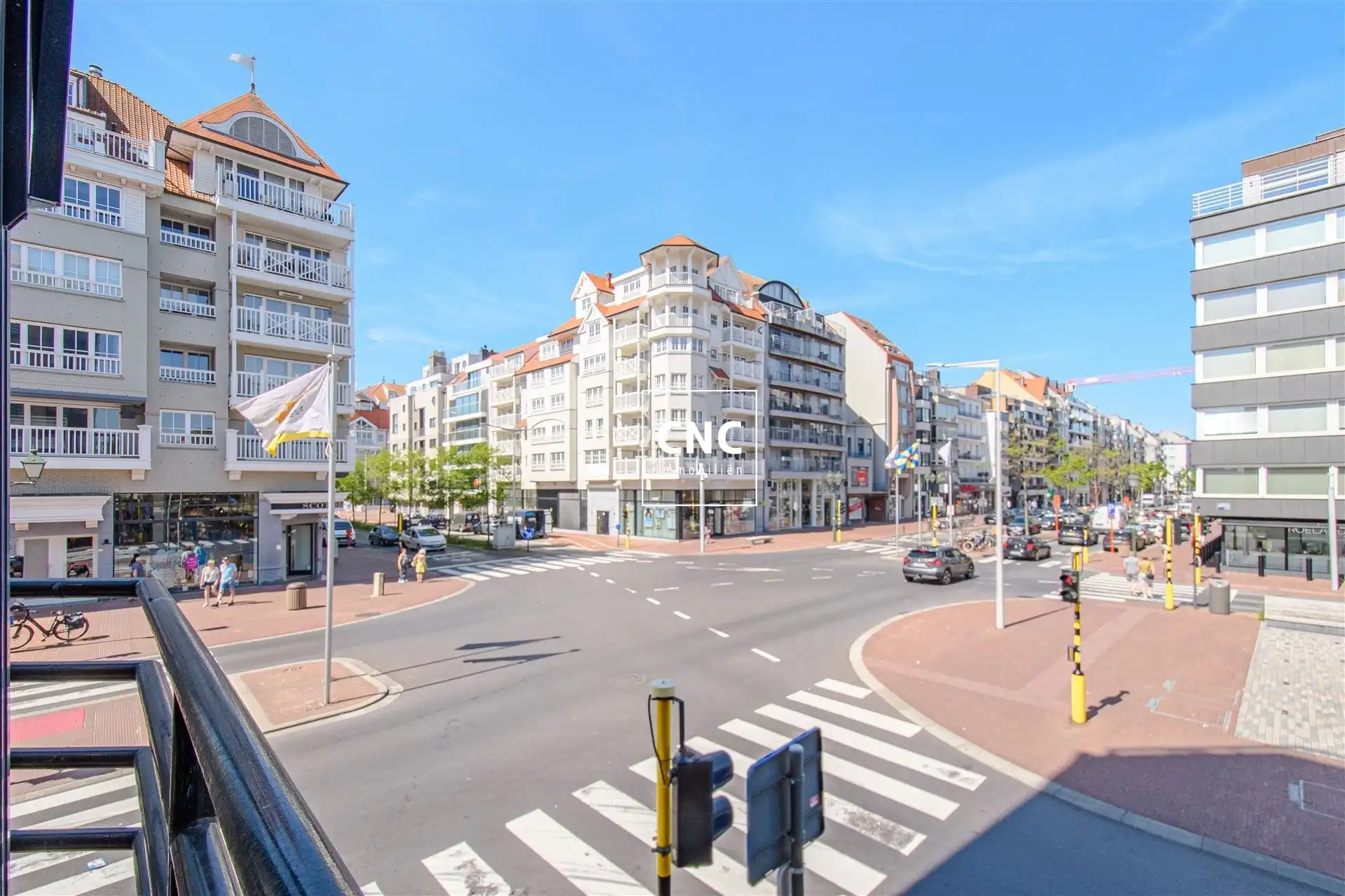 Goed draaiende horecazaak op centrale en commerciële ligging foto 15