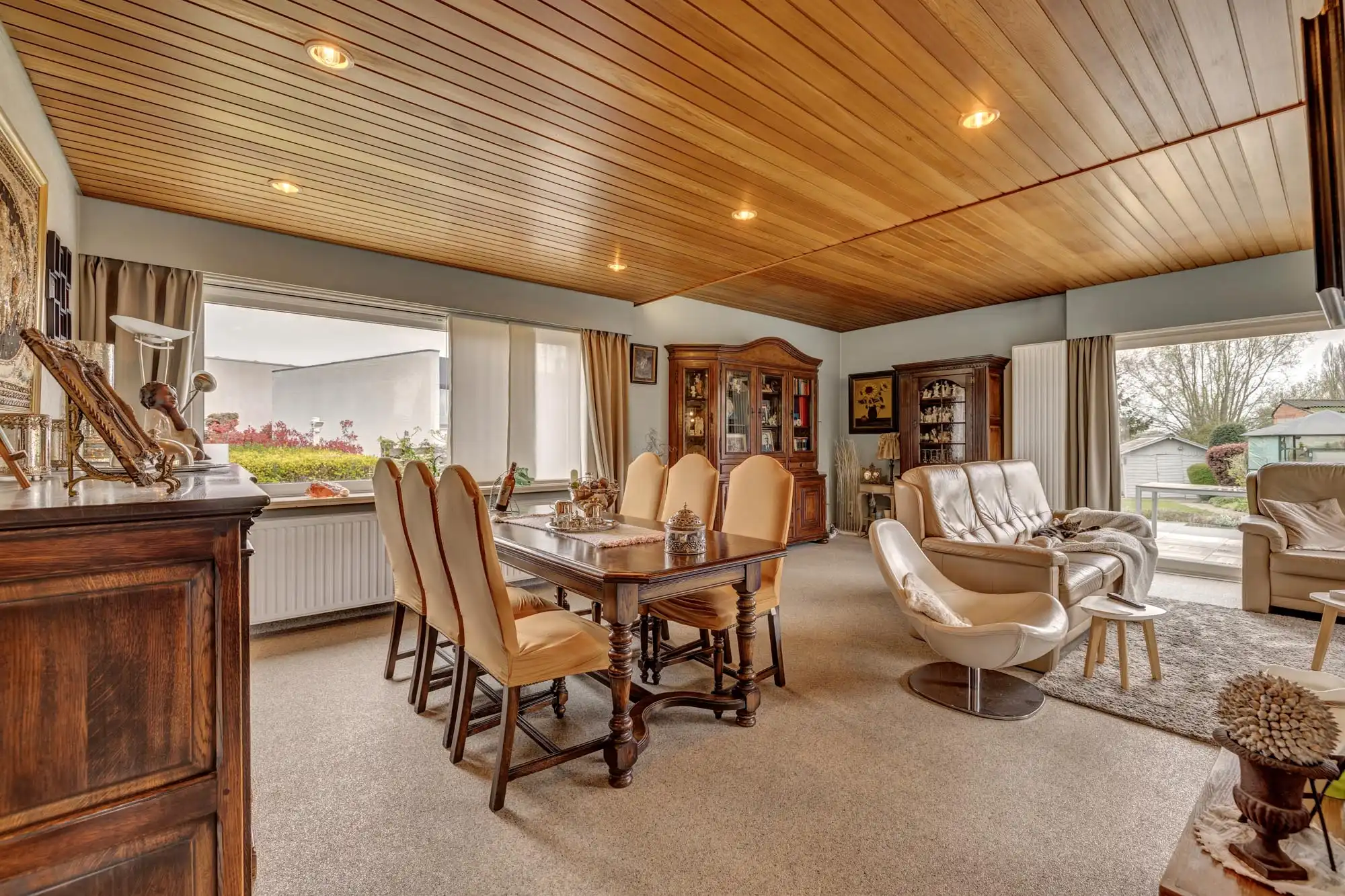 Bungalow met drie slaapkamers in Denderhoutem foto 8