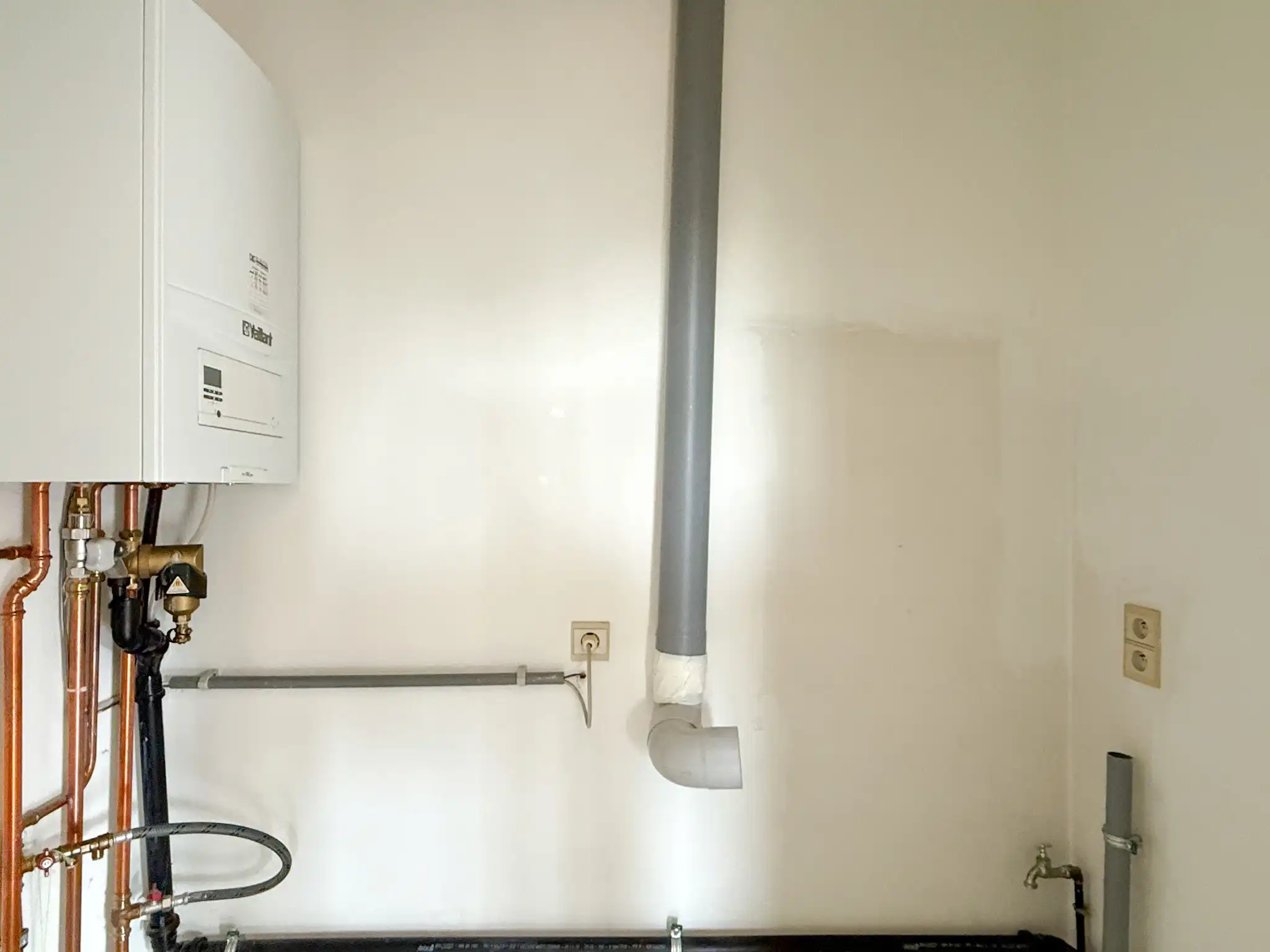 Appartement met twee slaapkamers en twee terrassen in het centrum van Beveren foto 6