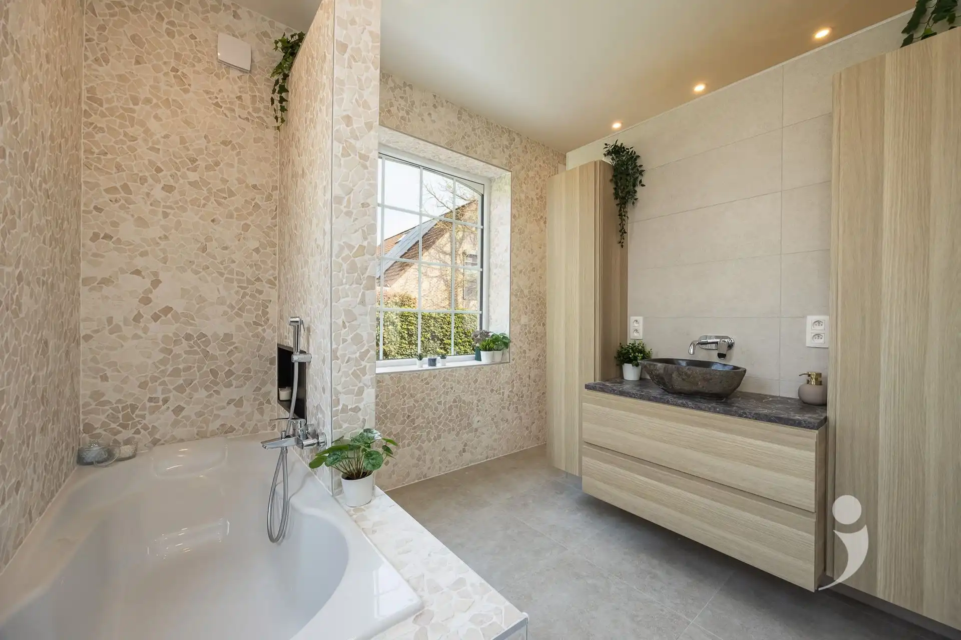 Unieke woning op een toplocatie te Scherpenheuvel! foto 17