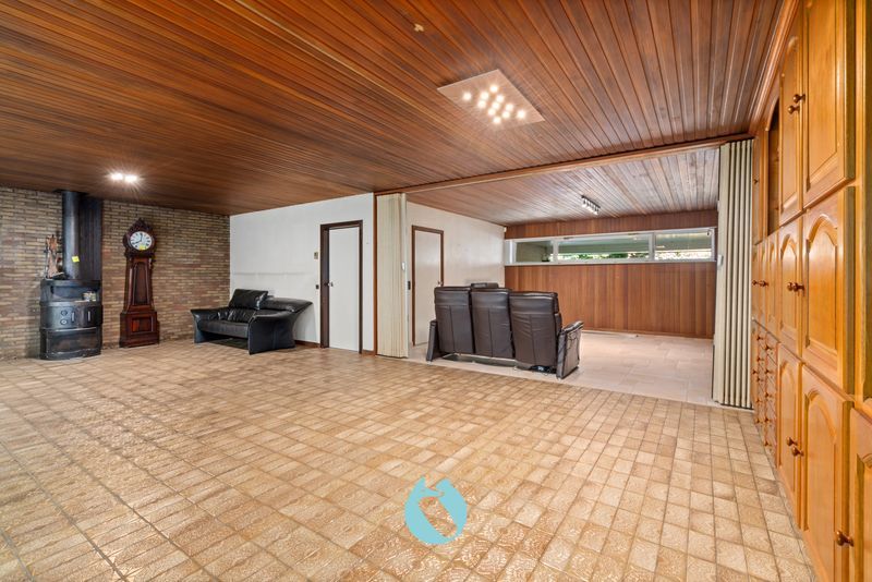 Unieke villa in rustige, groene omgeving op 1.947m² foto 6