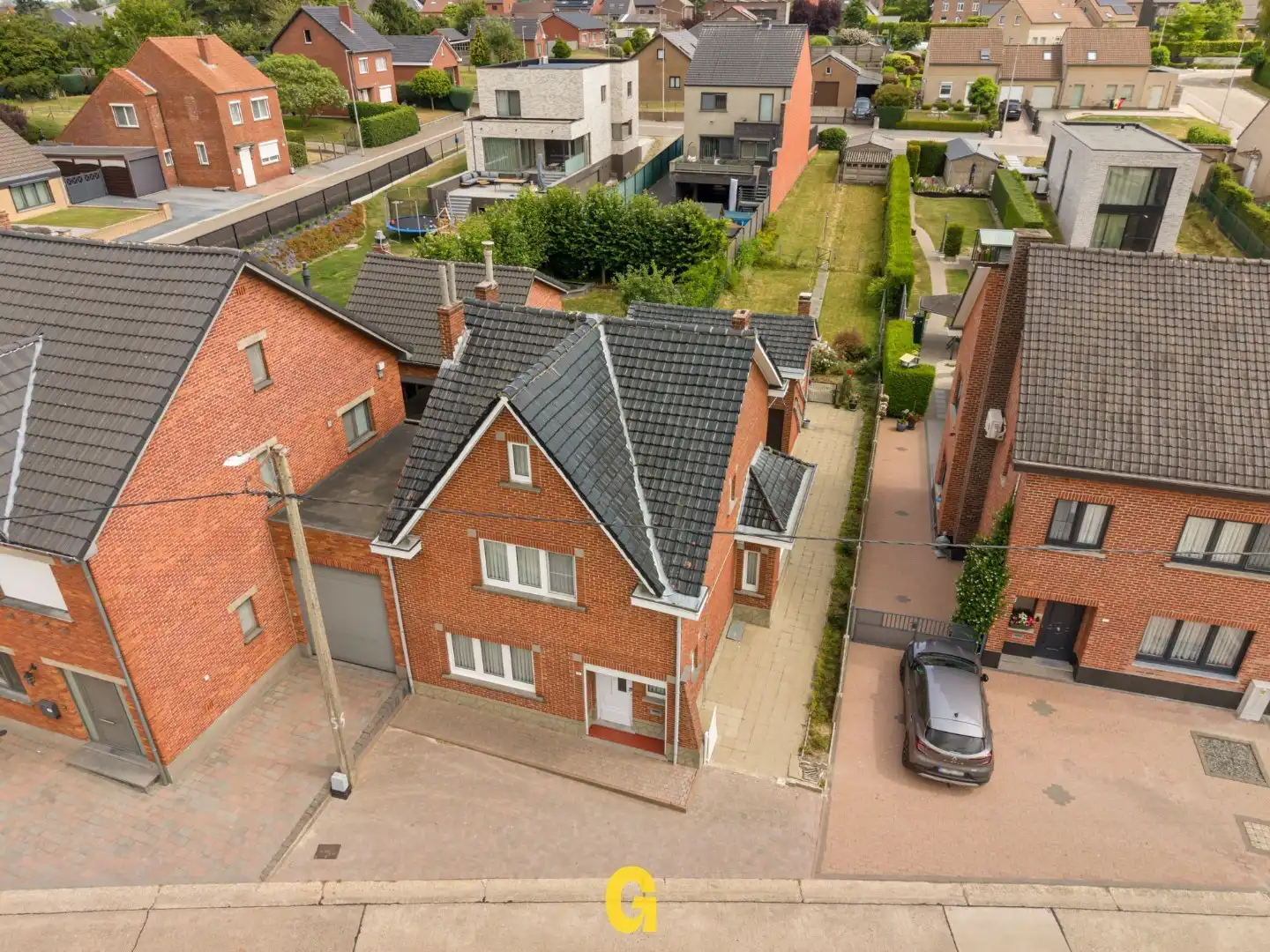 Halfopen te renoveren woning met tuin op 5a95ca, met achteraan toegang via de Wijnlaan foto 5