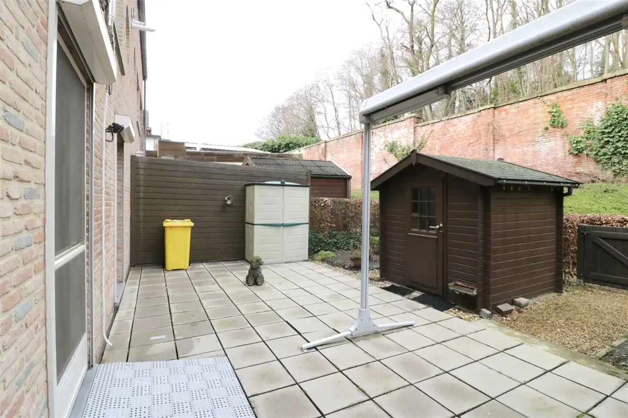 Gelijkvloers wonen met tuintje en autostaanplaats in centrum foto 35