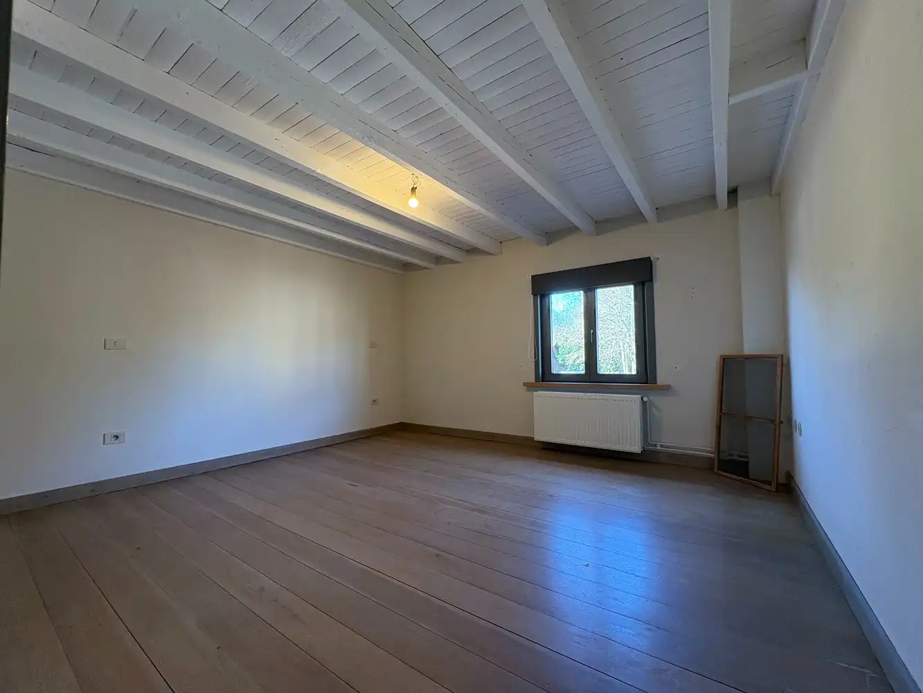 Lichtrijke woning met 2 slaapkamers in het centrum van Torhout foto 8